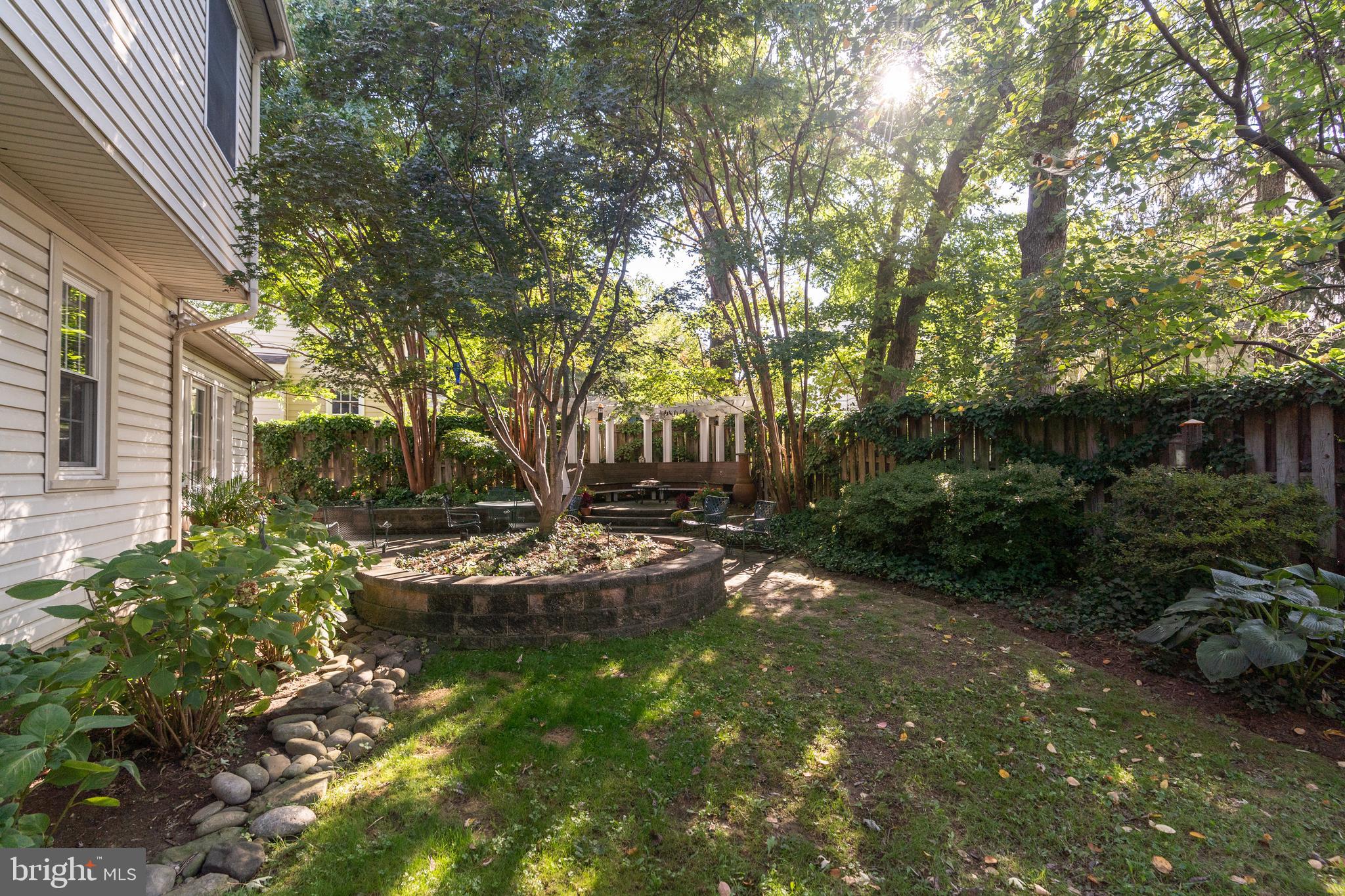 GLENBROOK VILLAGE - Residential