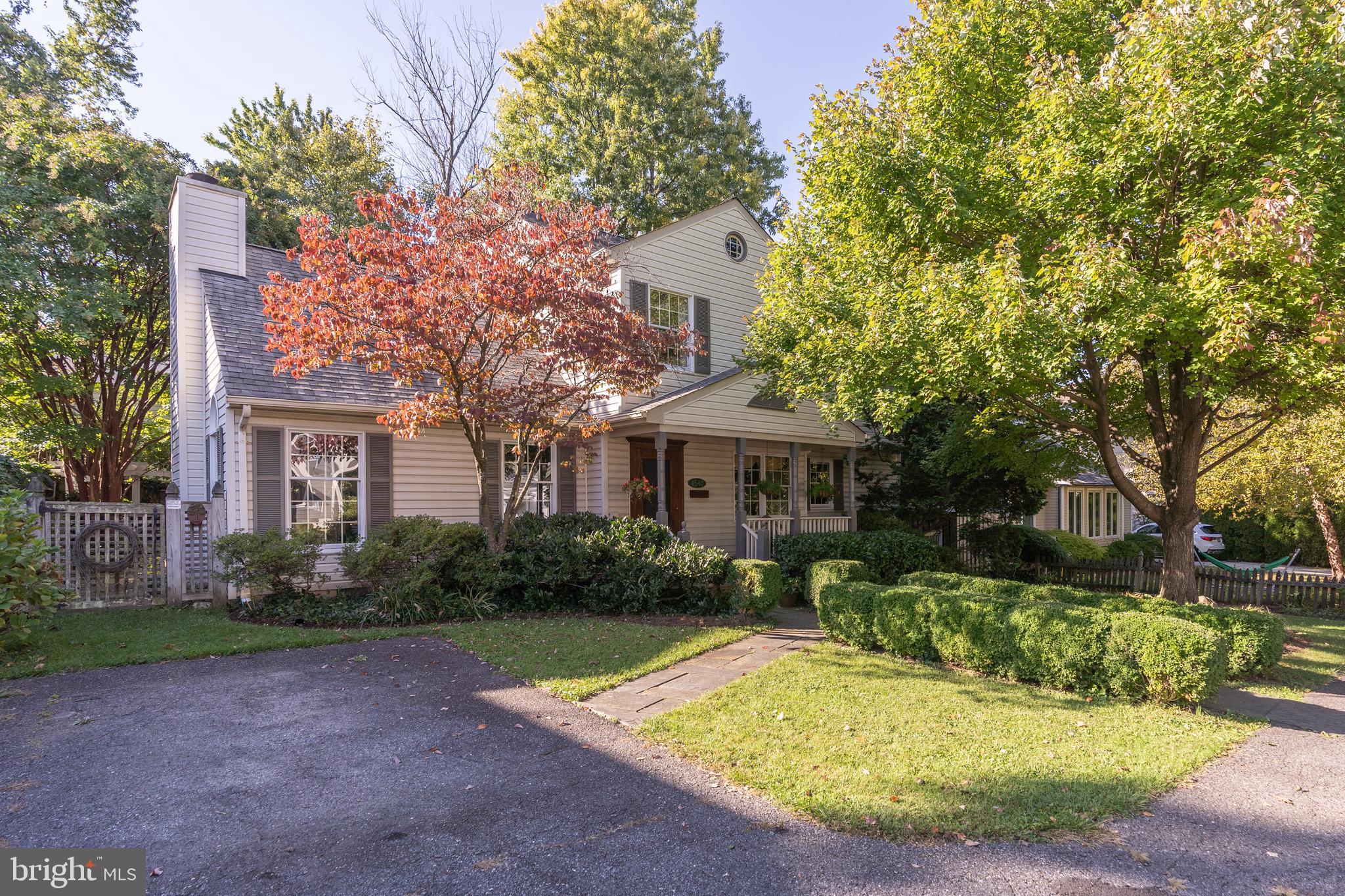 GLENBROOK VILLAGE - Residential