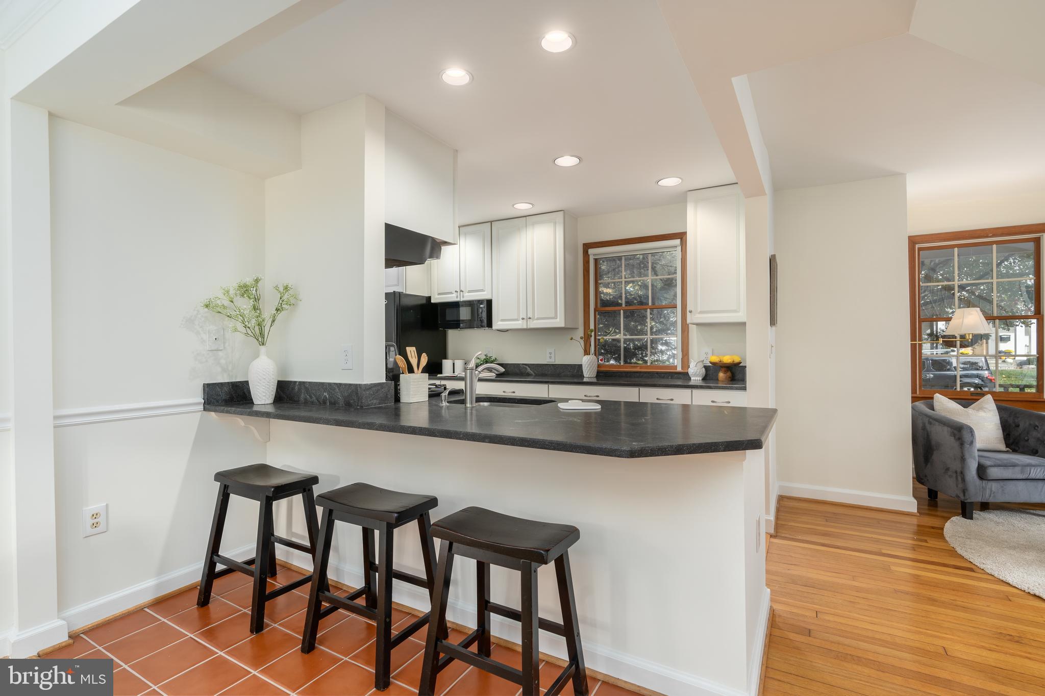 GLENBROOK VILLAGE - Residential