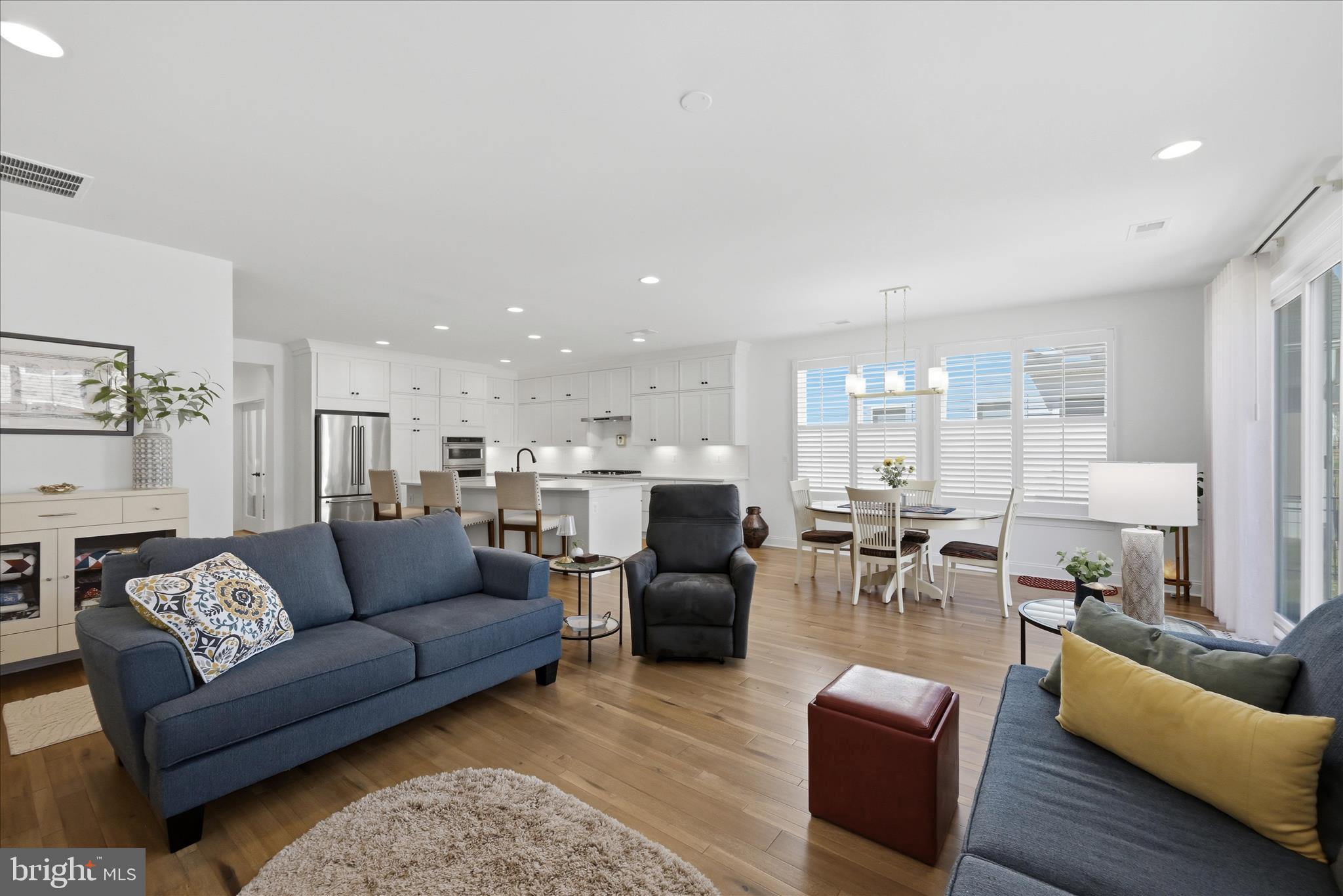 LAKE FREDERICK - Residential