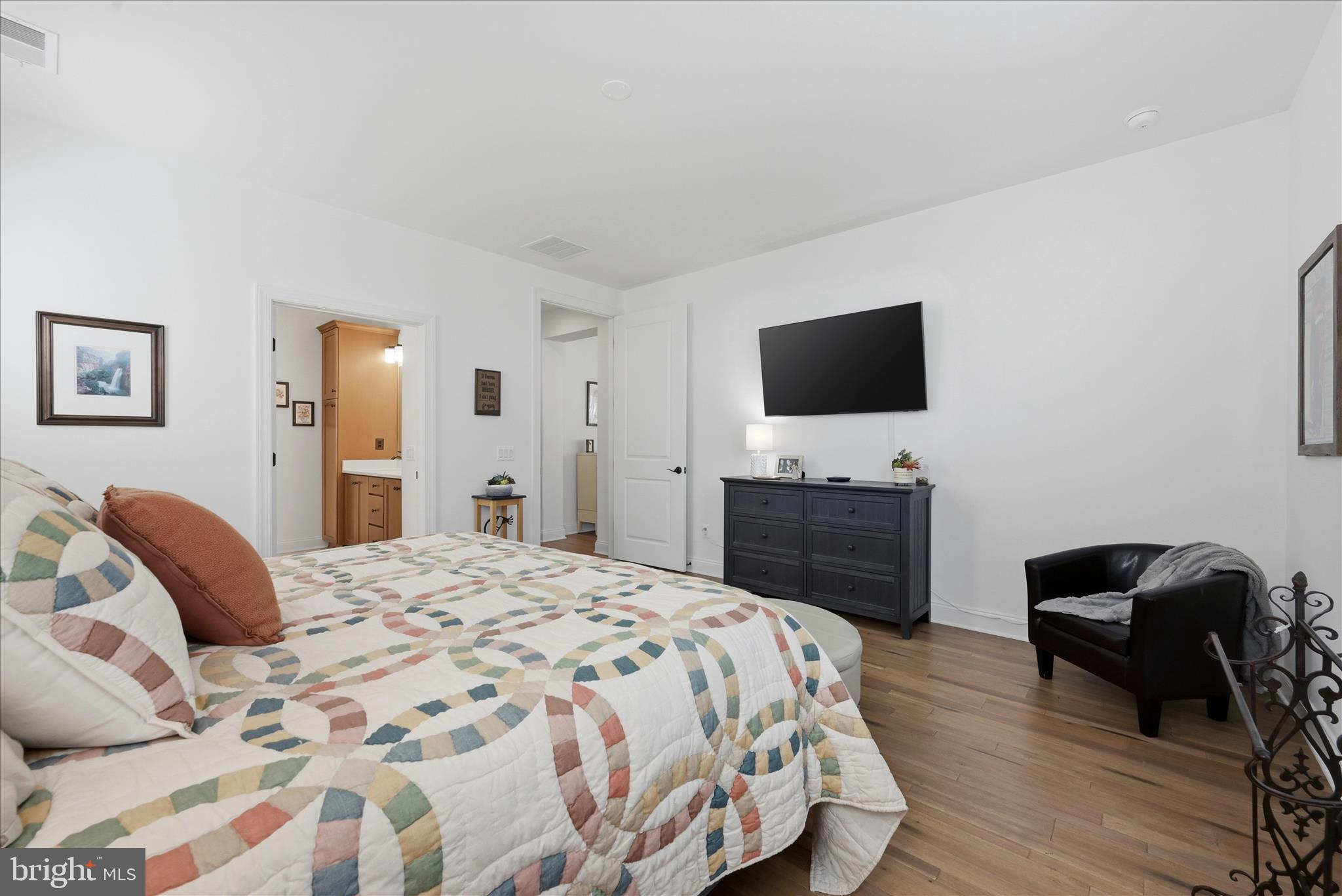 LAKE FREDERICK - Residential