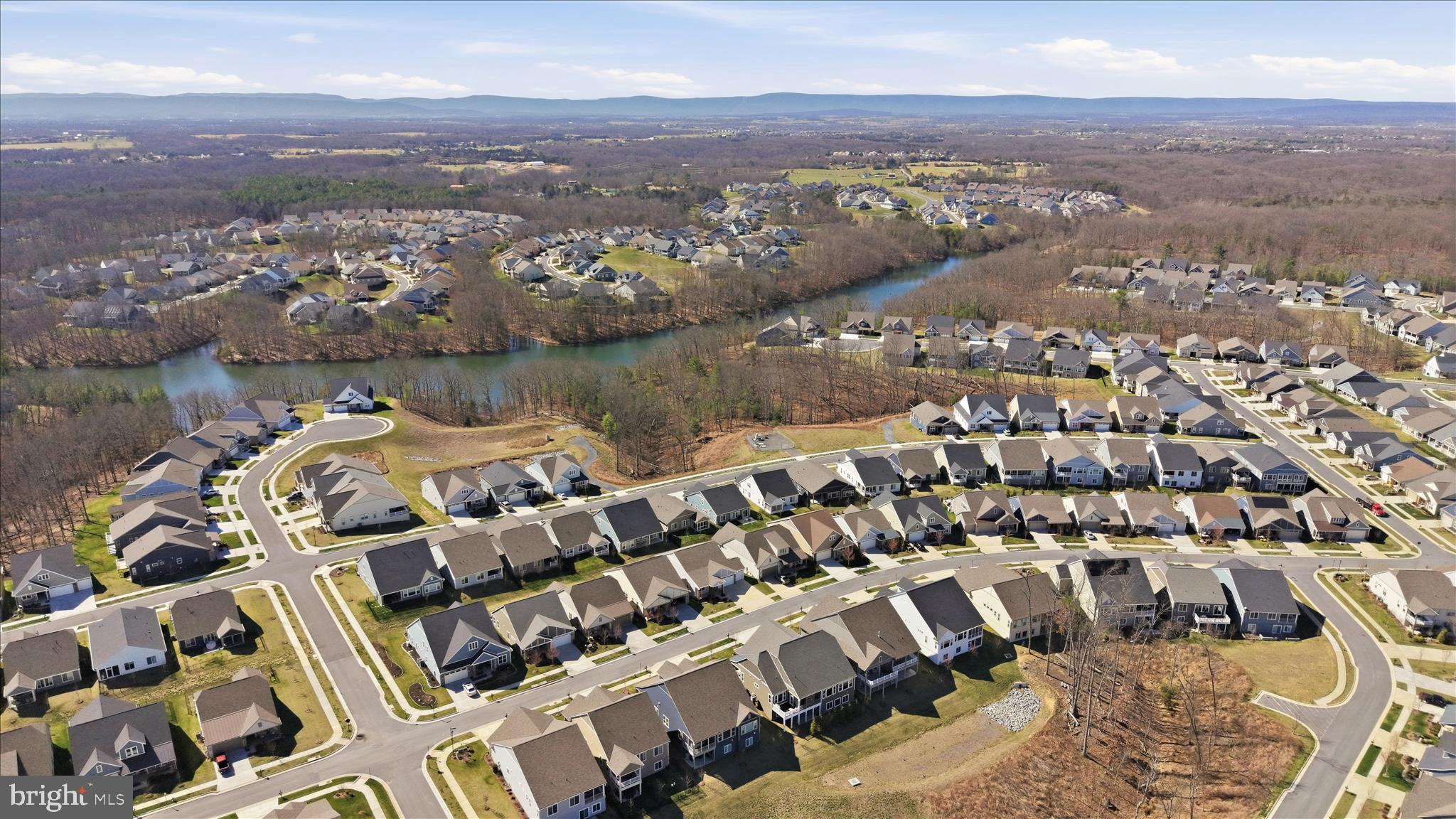 LAKE FREDERICK - Residential