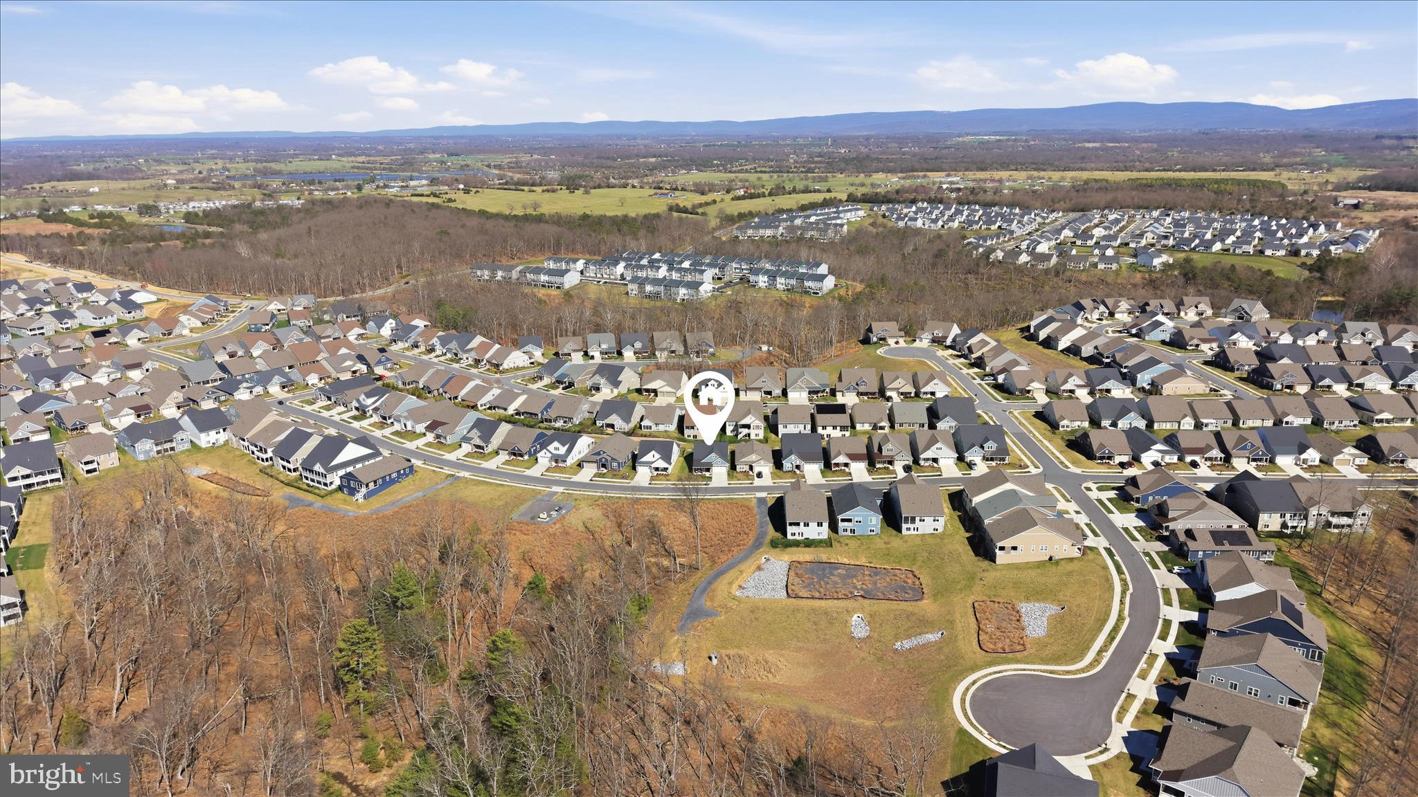 LAKE FREDERICK - Residential