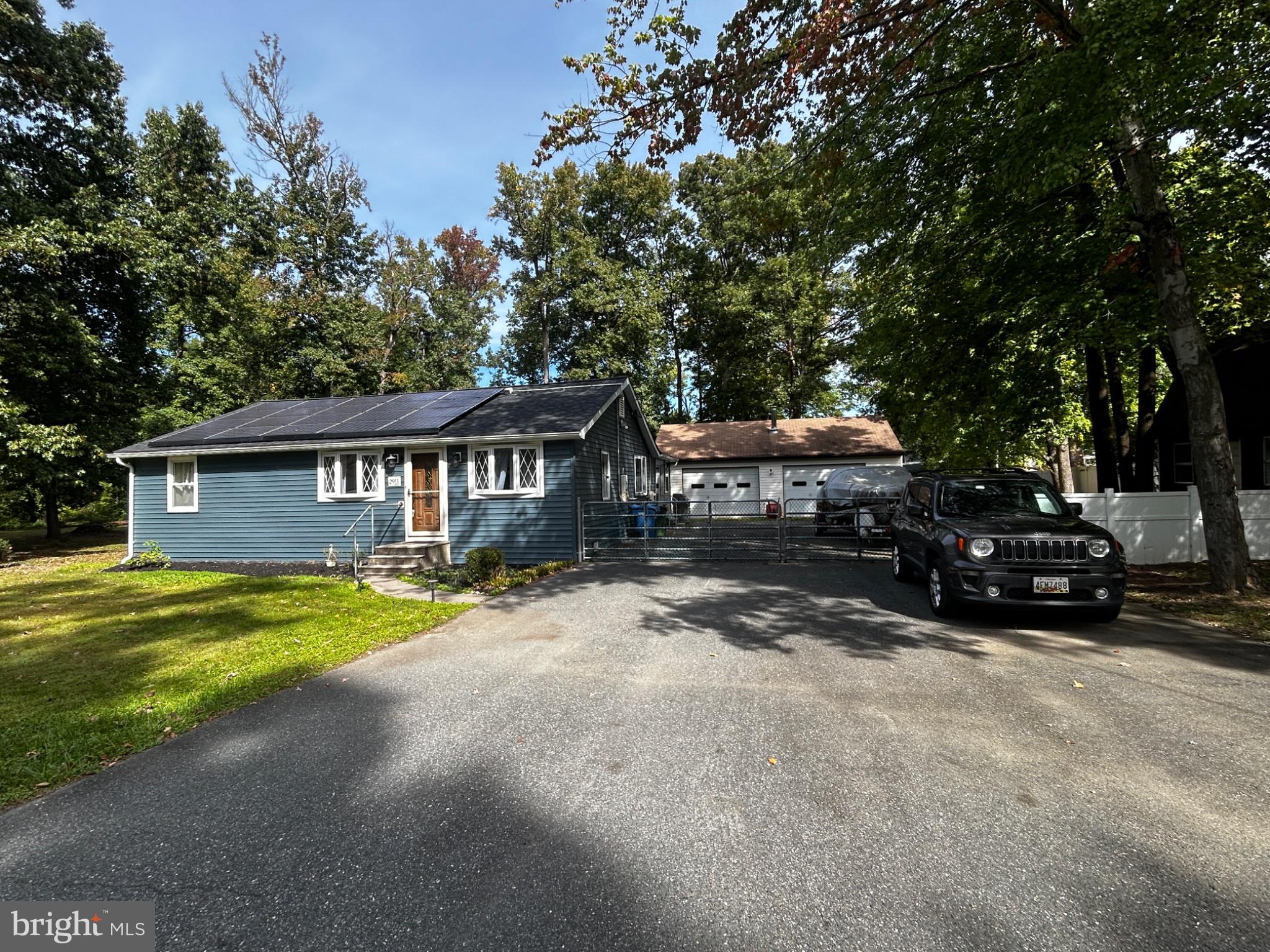 2911 WILLOUGHBY BEACH ROAD