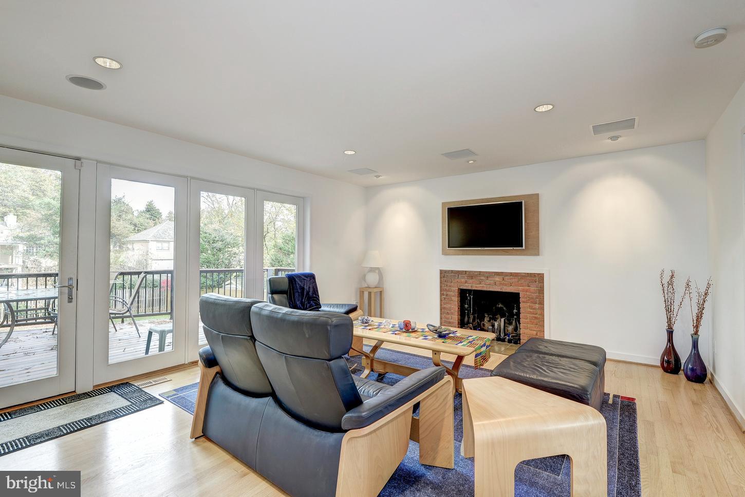 EVERMAY - Residential Lease