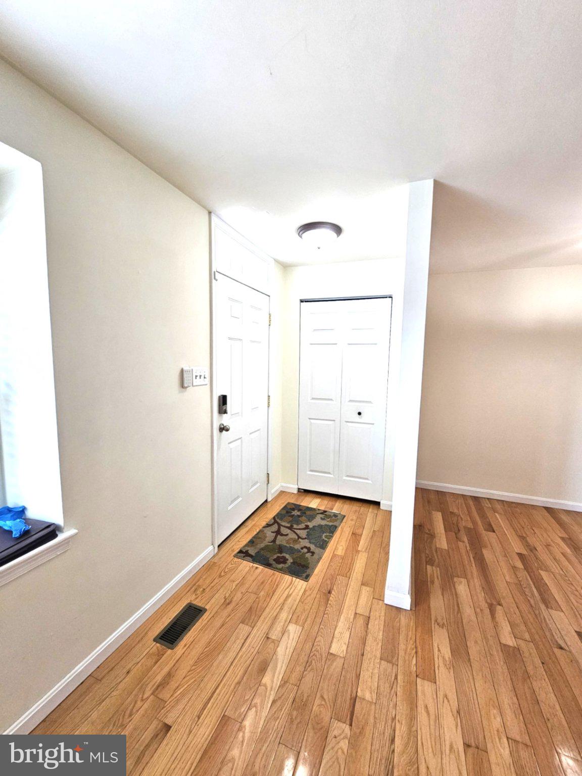 WHISKEY BOTTOM - Residential