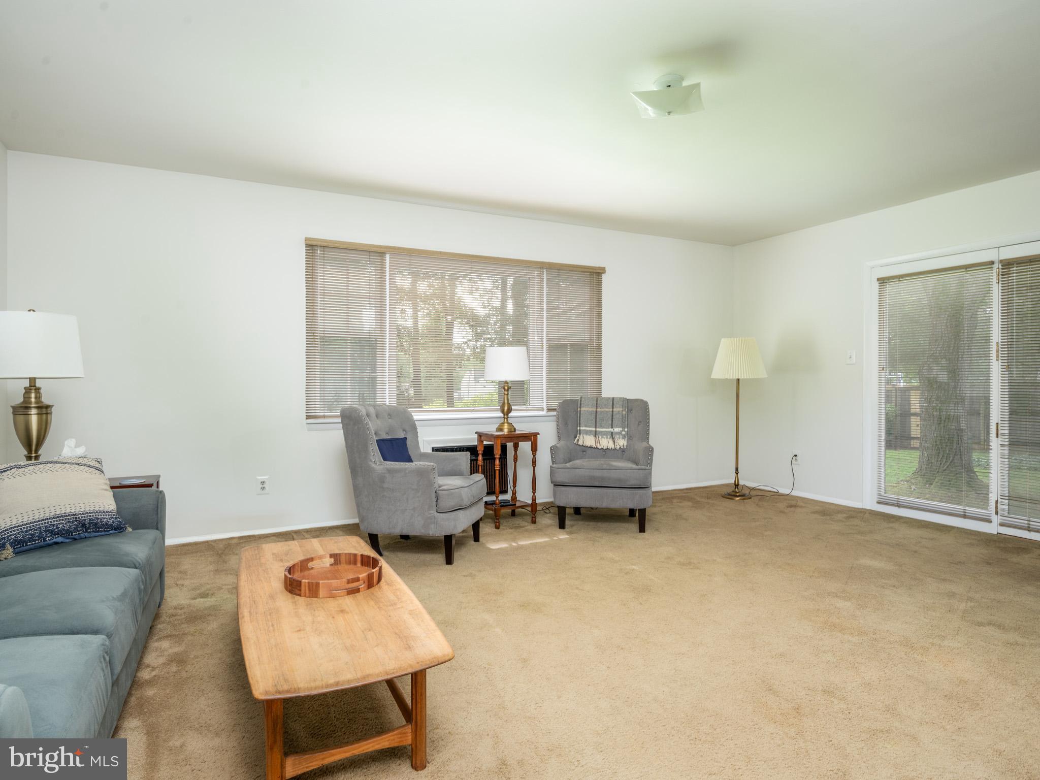 EDSALL PARK - Residential