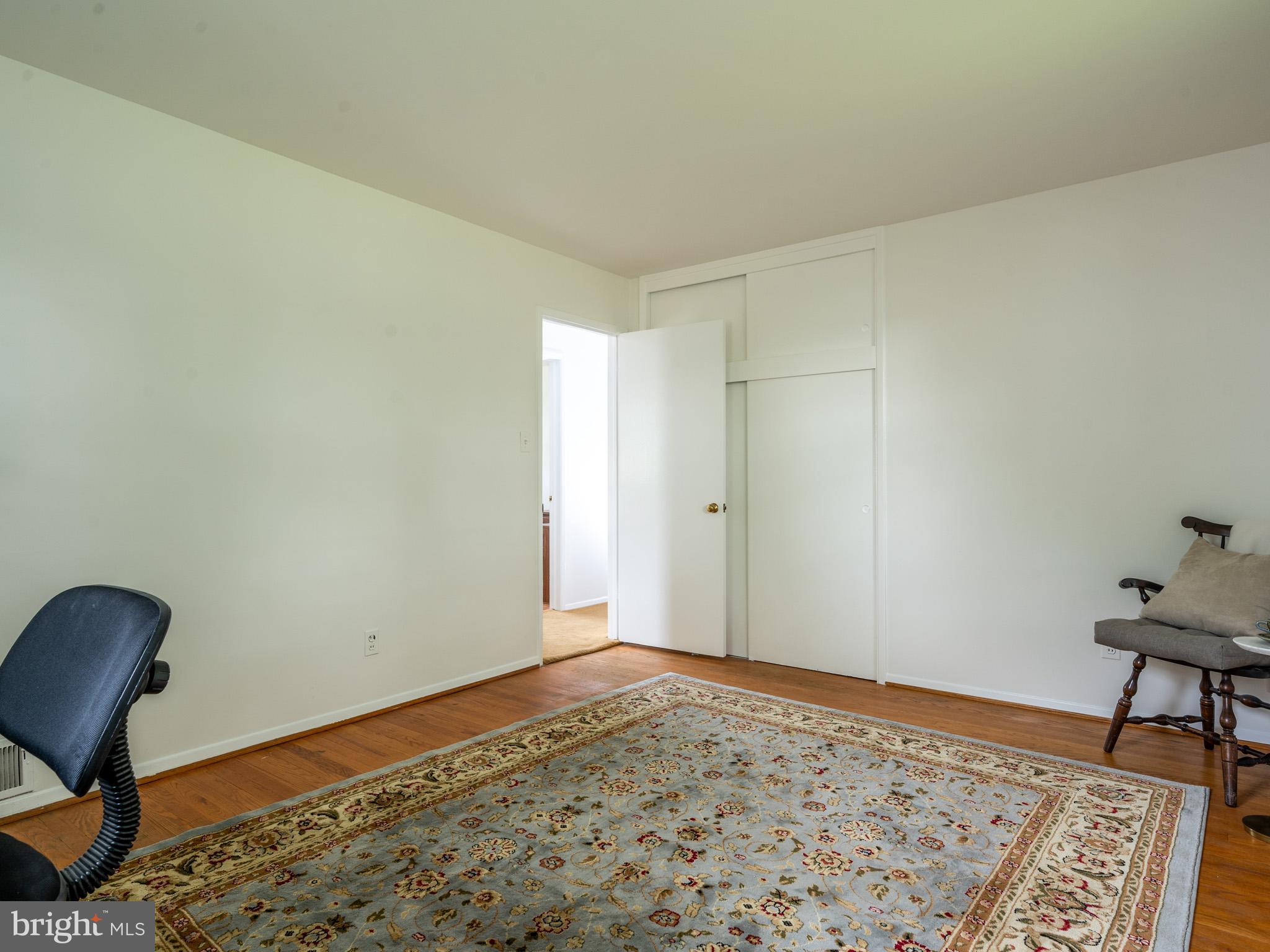 EDSALL PARK - Residential