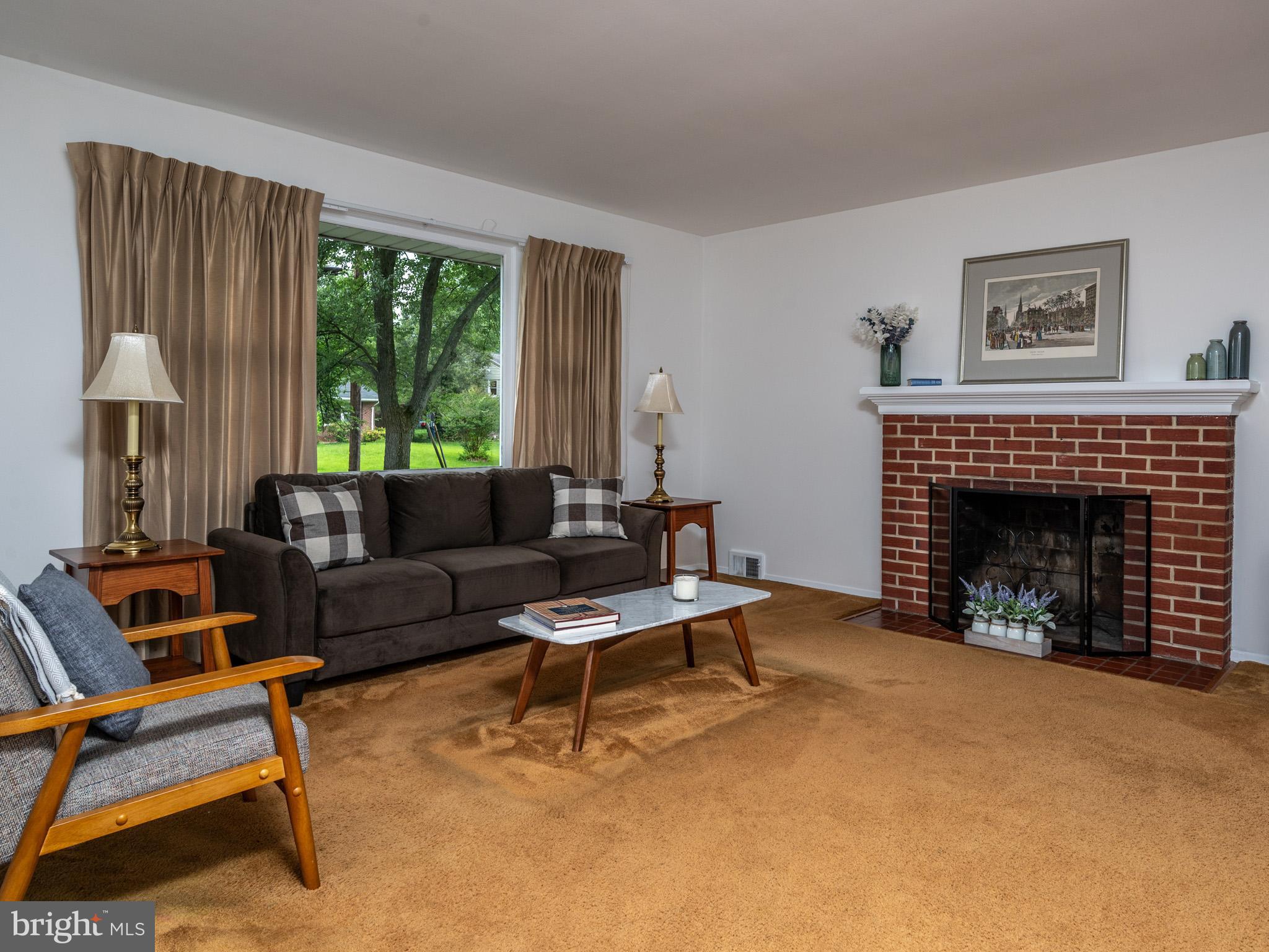 EDSALL PARK - Residential