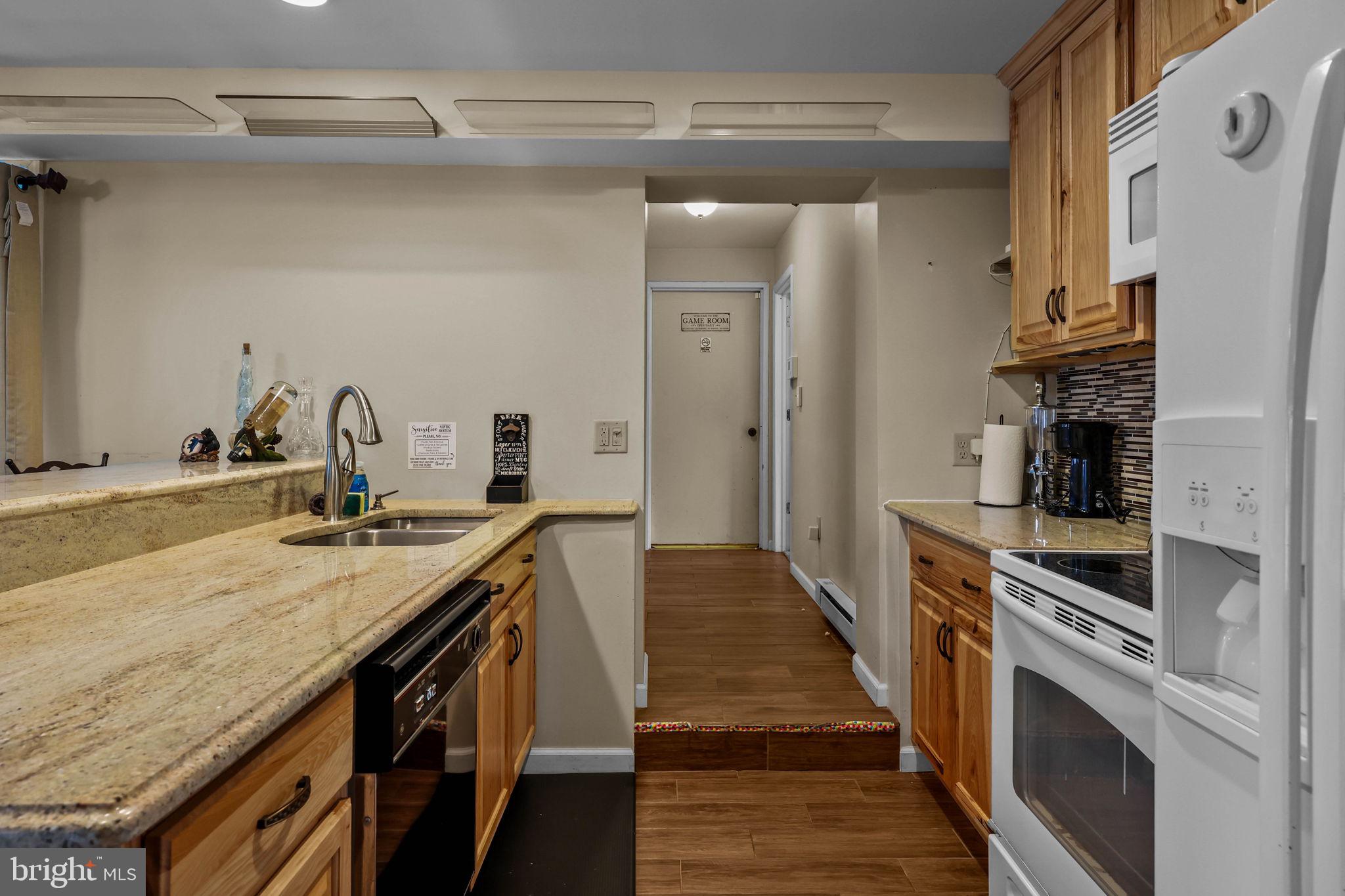 TOWAMENSING TRAILS - Residential