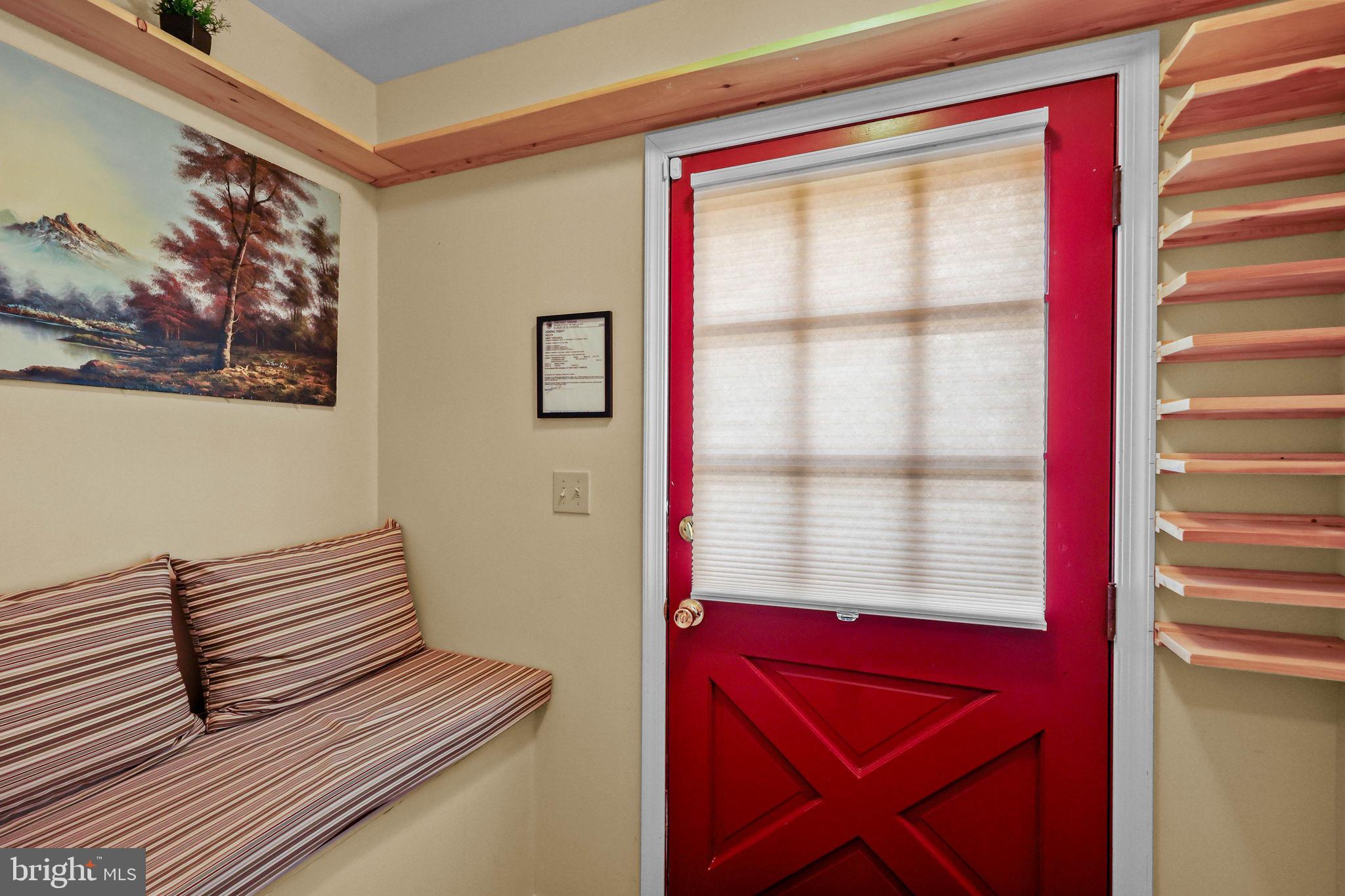 TOWAMENSING TRAILS - Residential