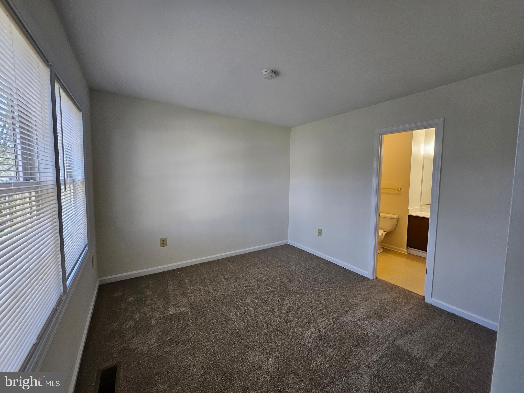 VALLEY STATION - Residential