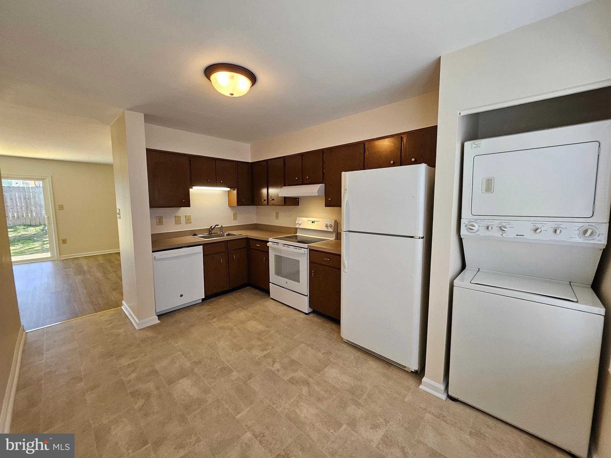 VALLEY STATION - Residential