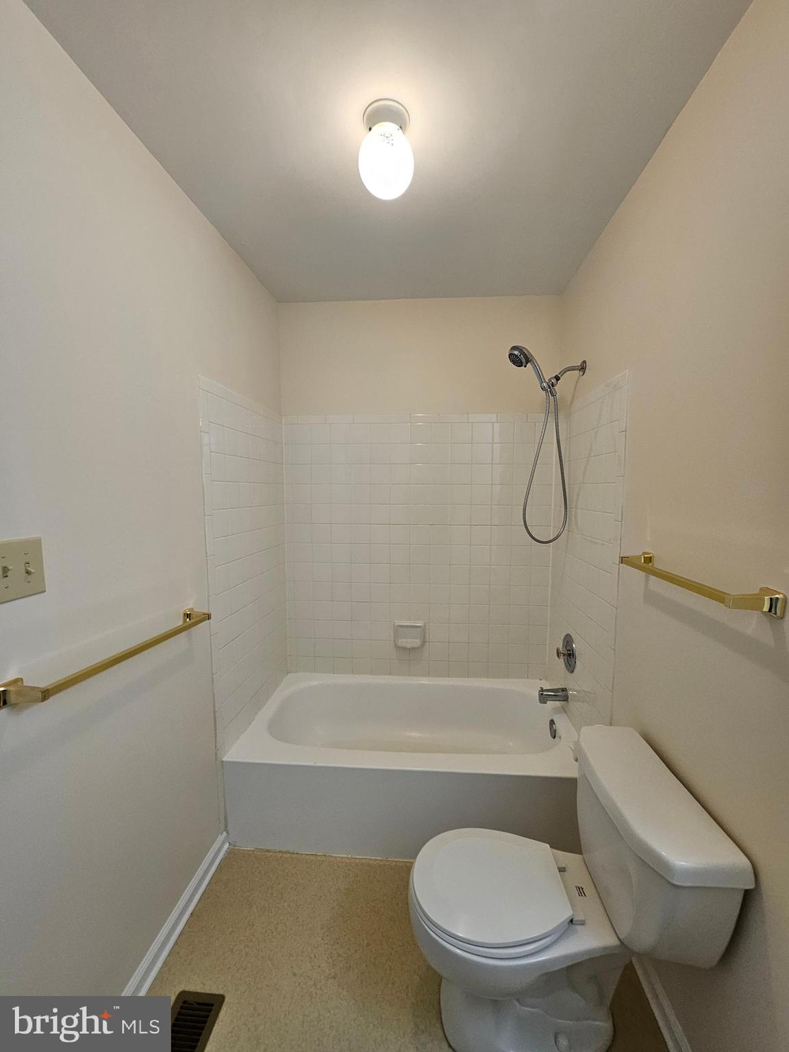 VALLEY STATION - Residential