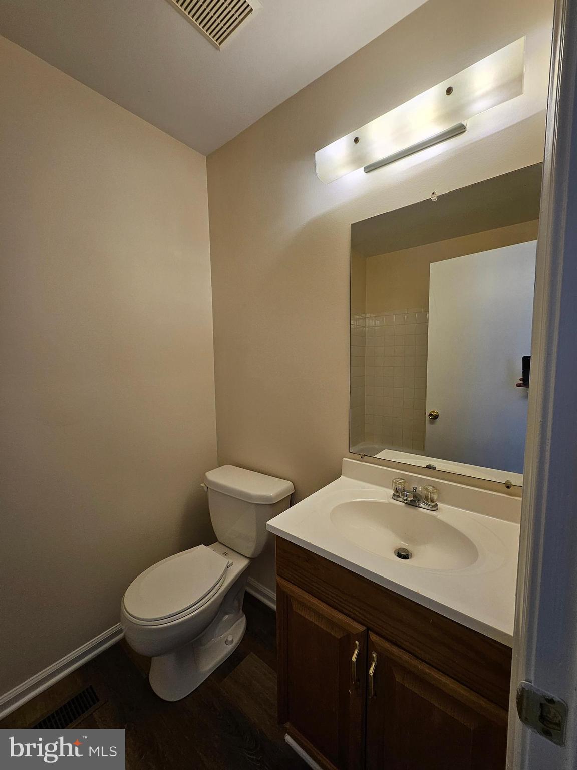 VALLEY STATION - Residential