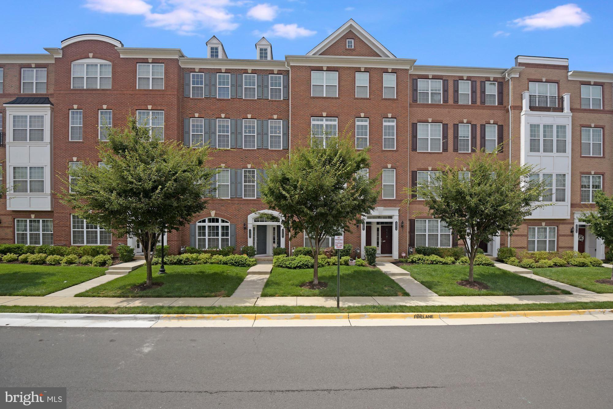 BUCKINGHAM AT LOUDOUN VALLEY - Residential Lease