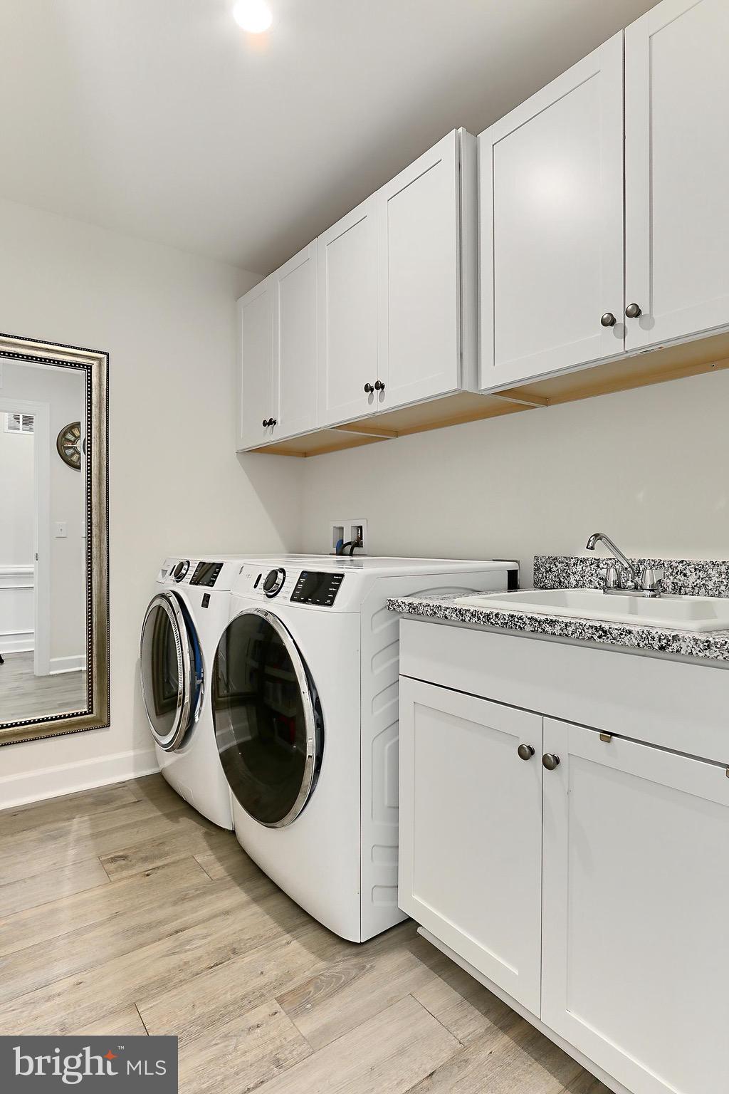 THE TOWNS AT PENDER OAKS - Residential