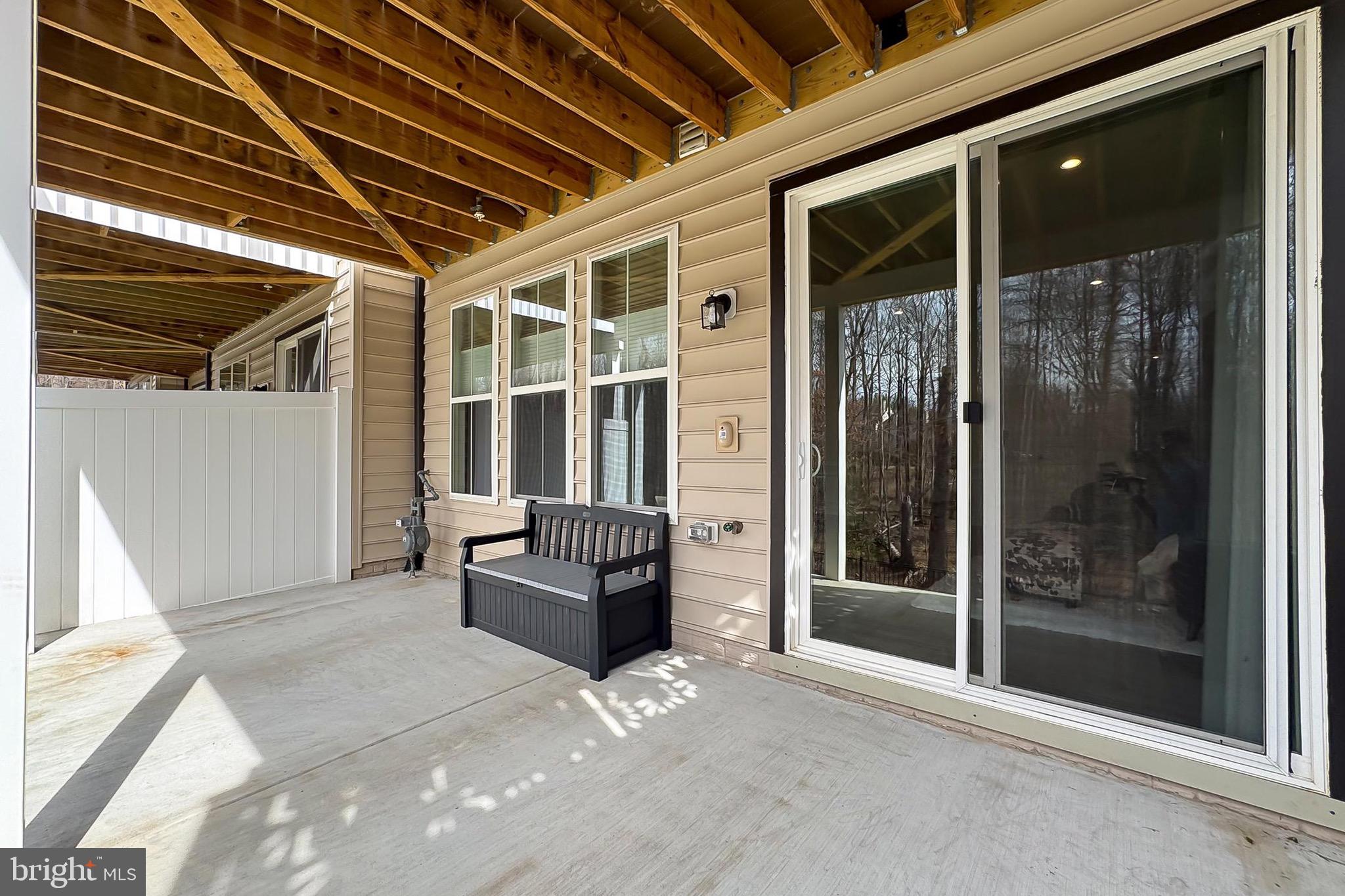 THE TOWNS AT PENDER OAKS - Residential