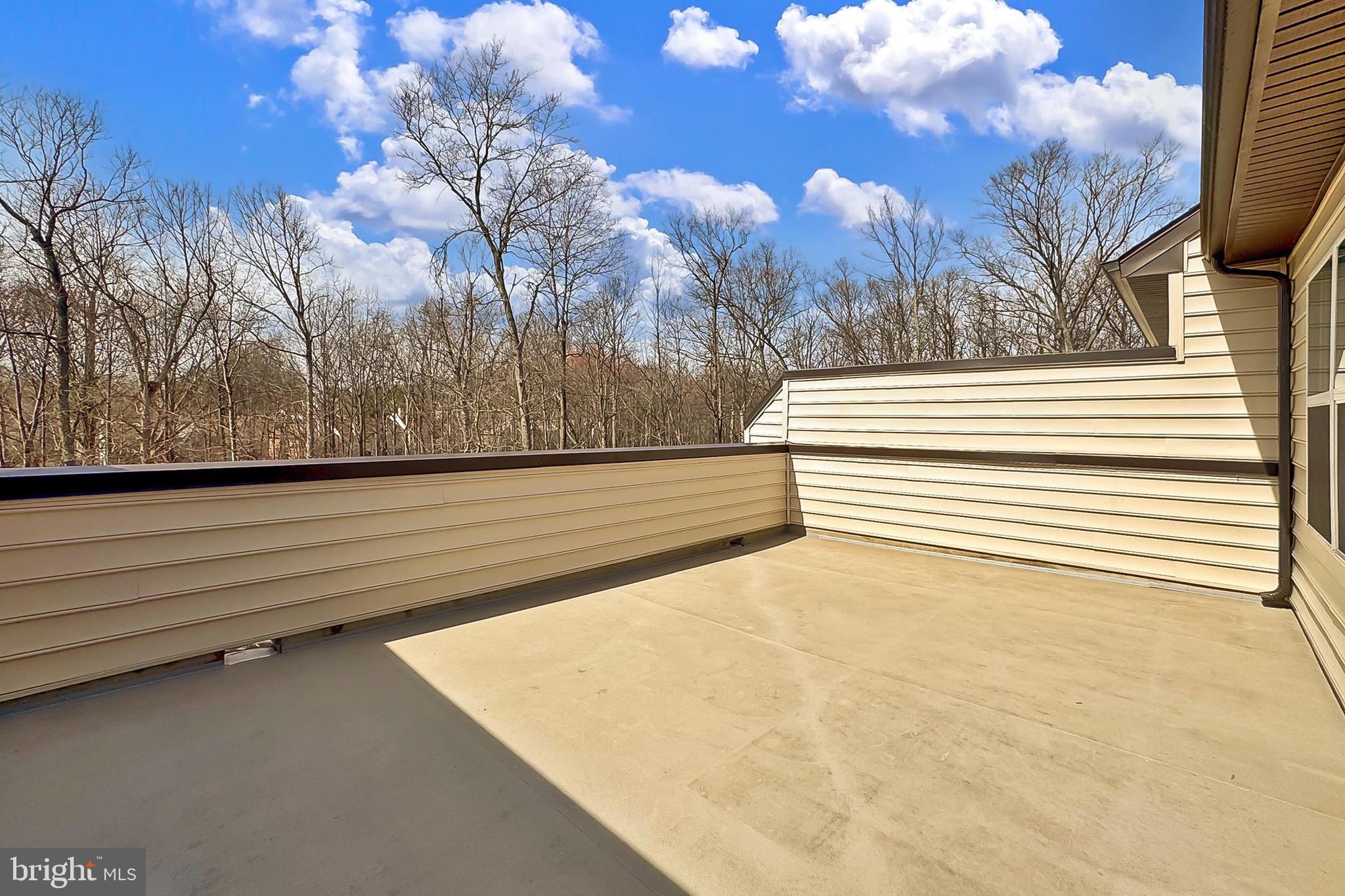 THE TOWNS AT PENDER OAKS - Residential