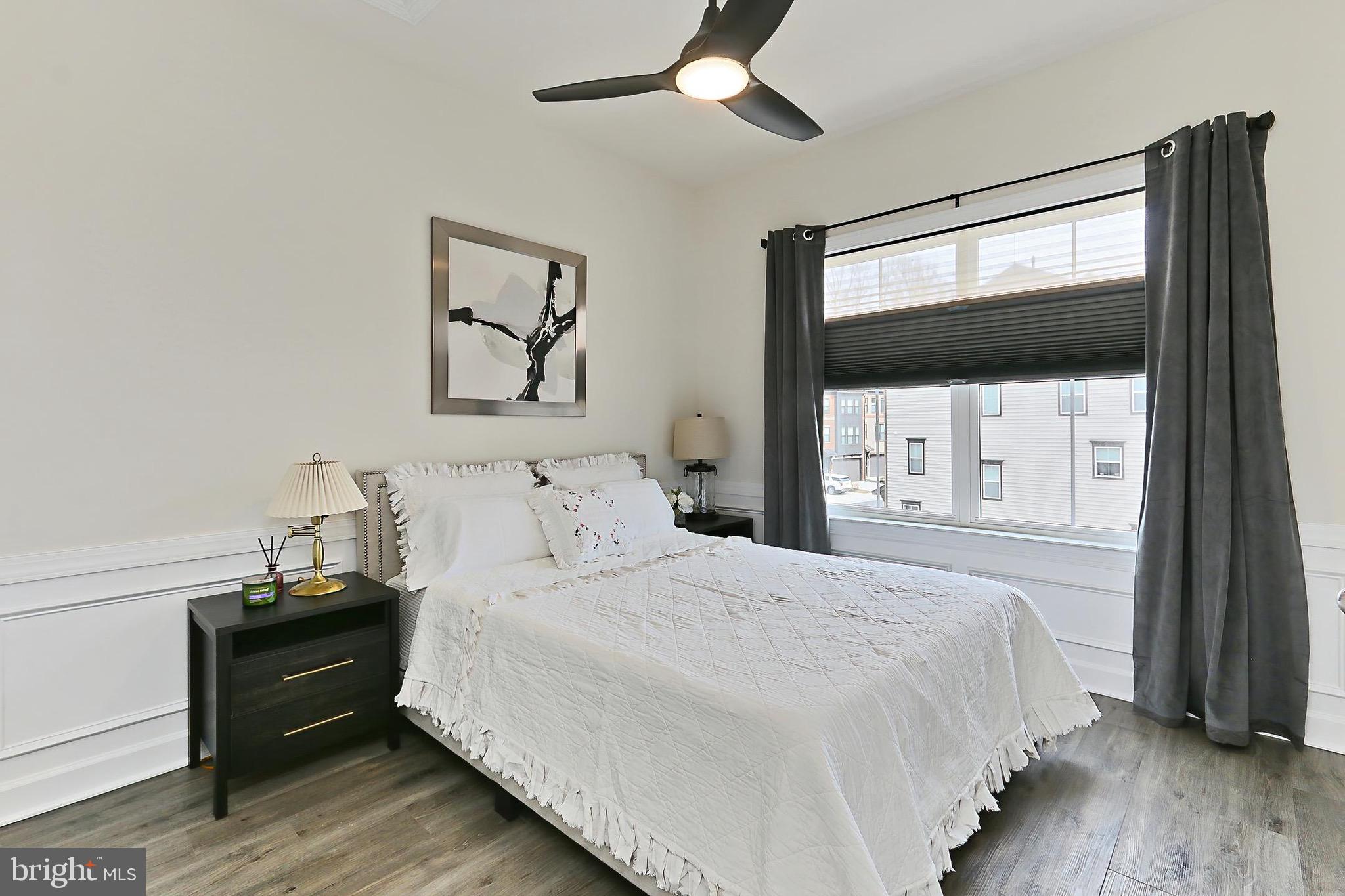 THE TOWNS AT PENDER OAKS - Residential