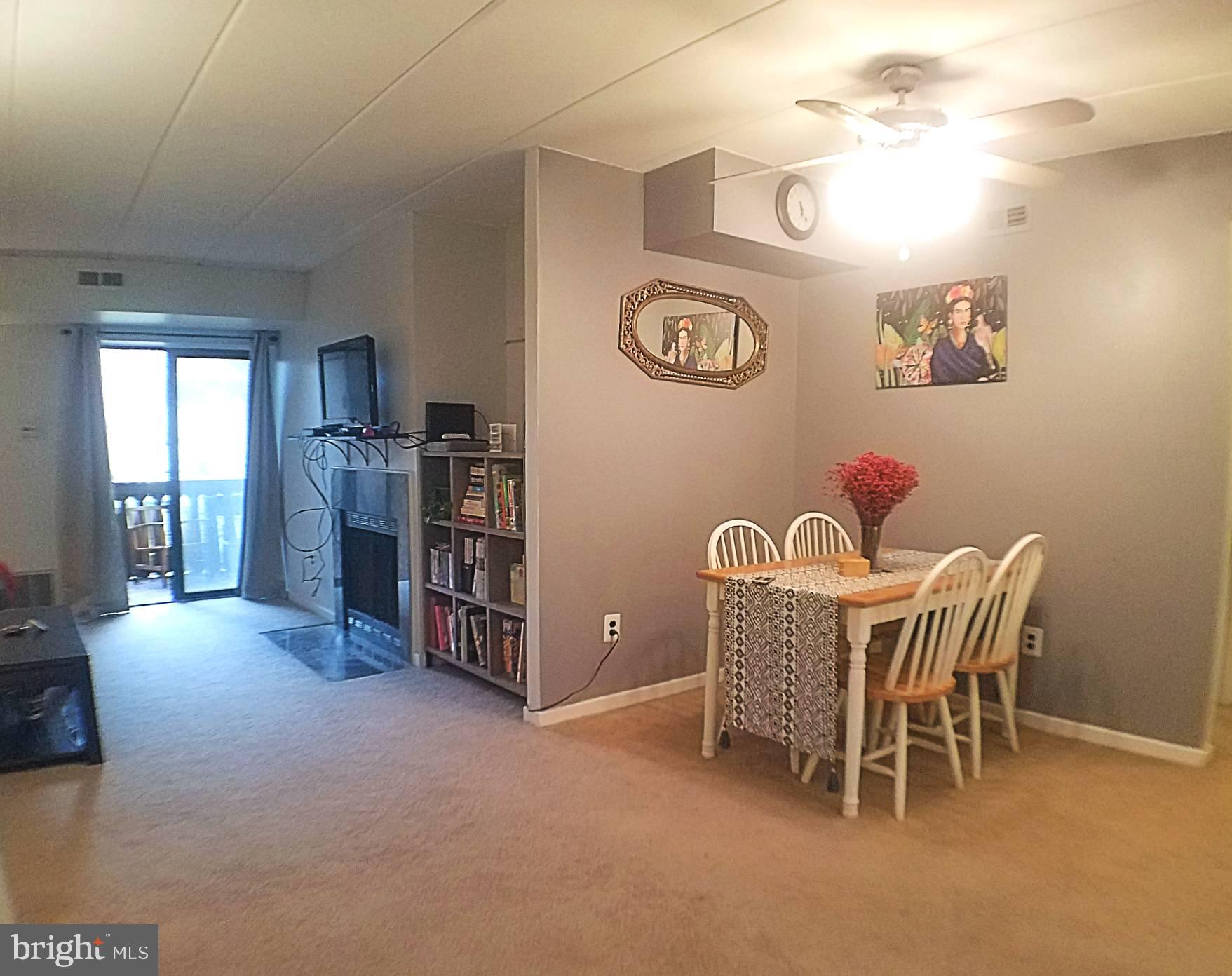 GREEN TREE SUMMIT - Residential Lease