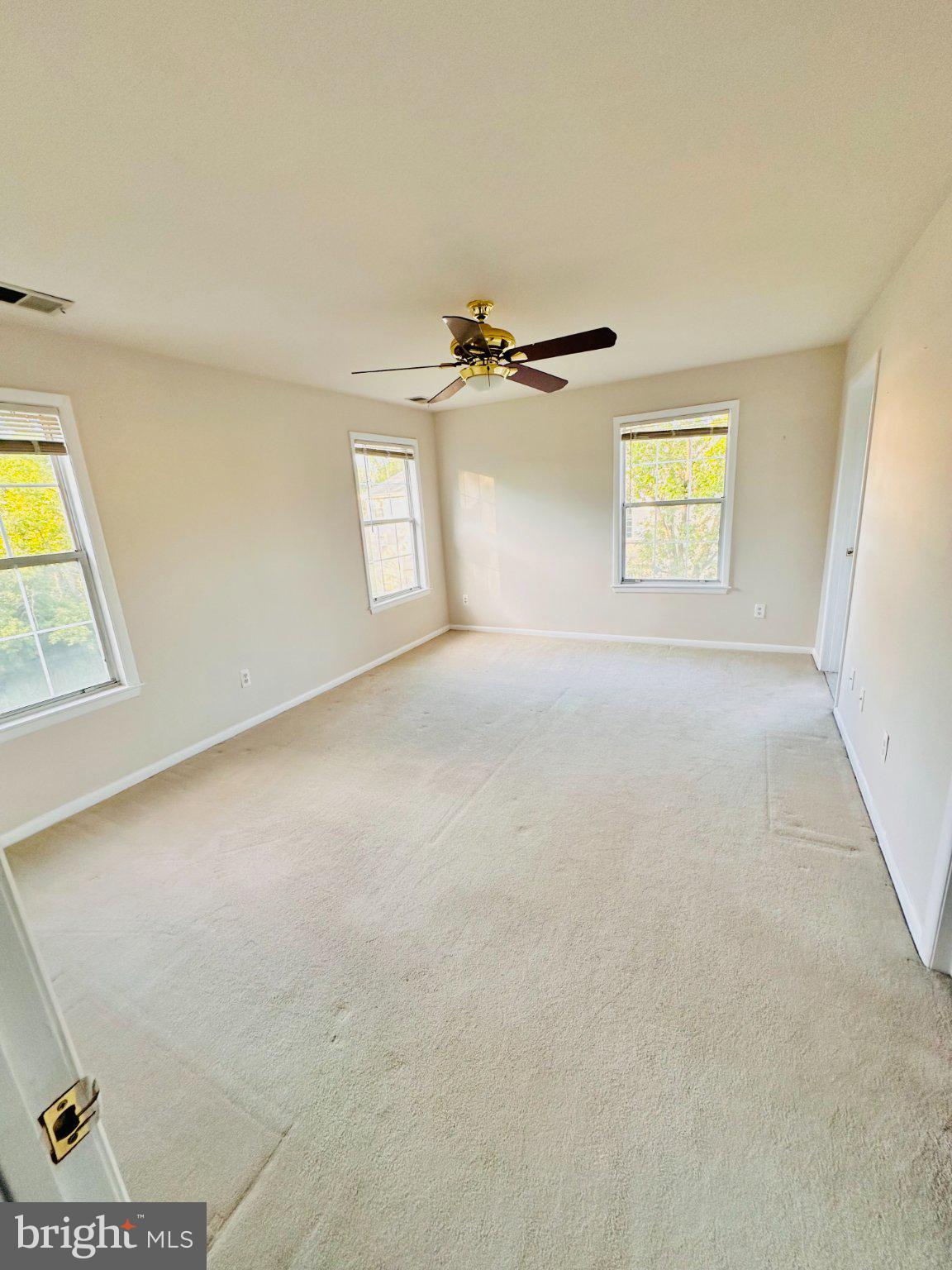 204 SALEM COURT 11