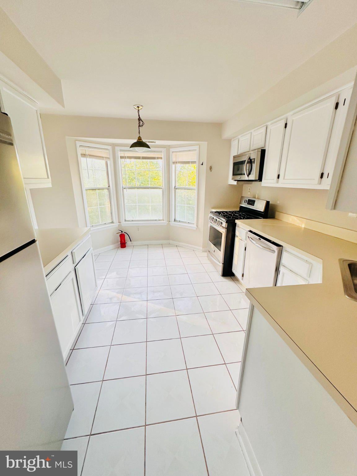 204 SALEM COURT 11