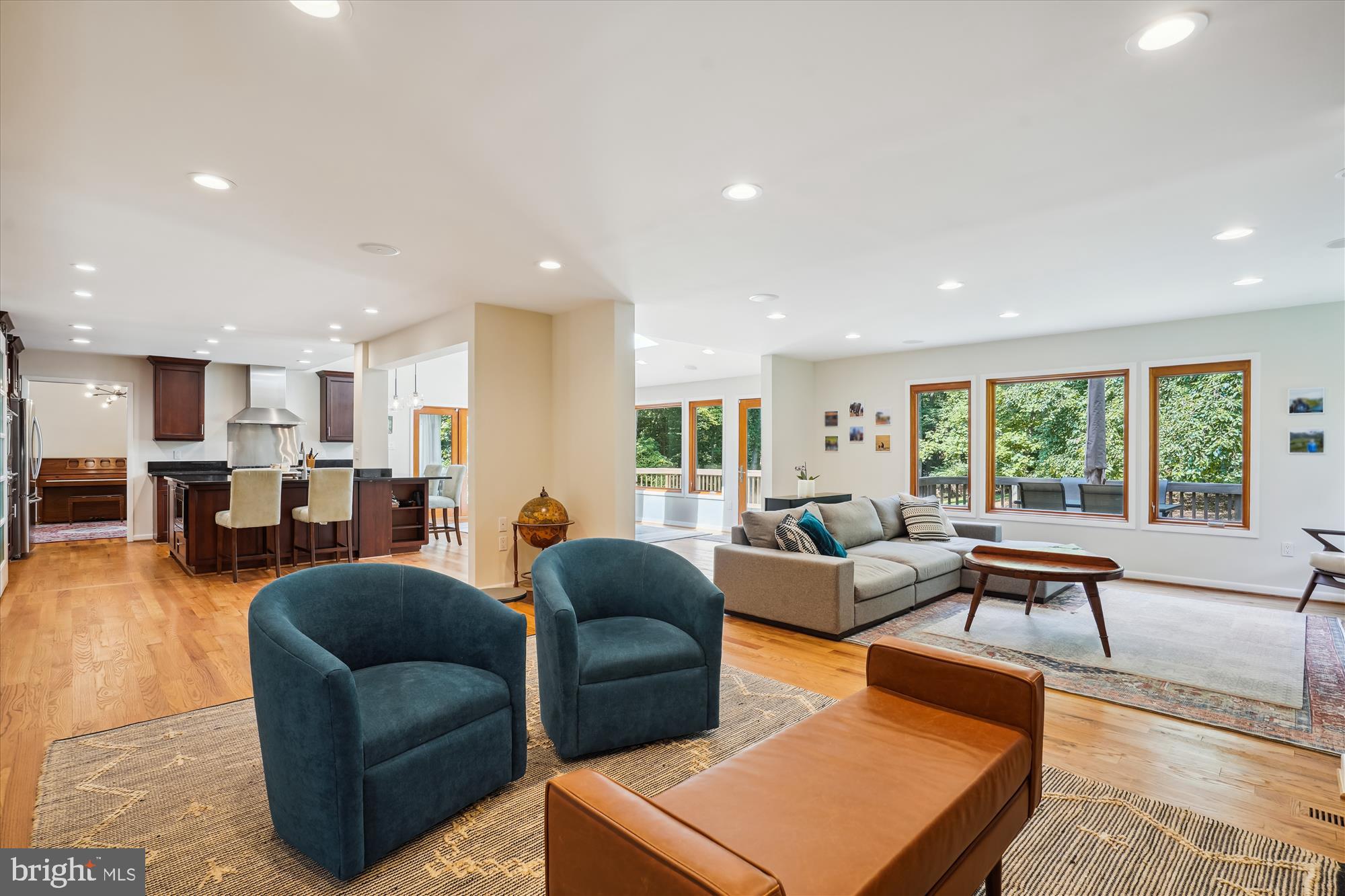 10408 HUNTER RIDGE DRIVE