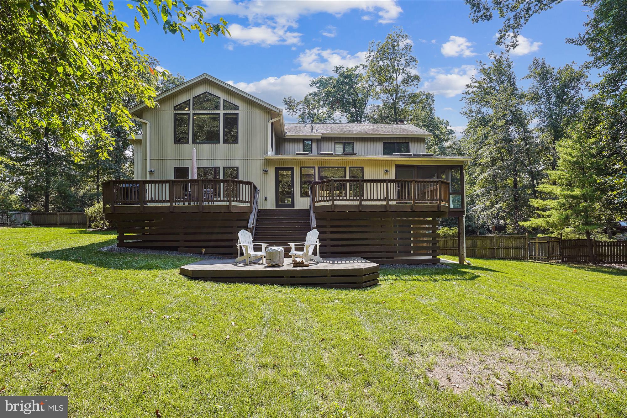 RIDGECREST HEIGHTS - Residential Lease