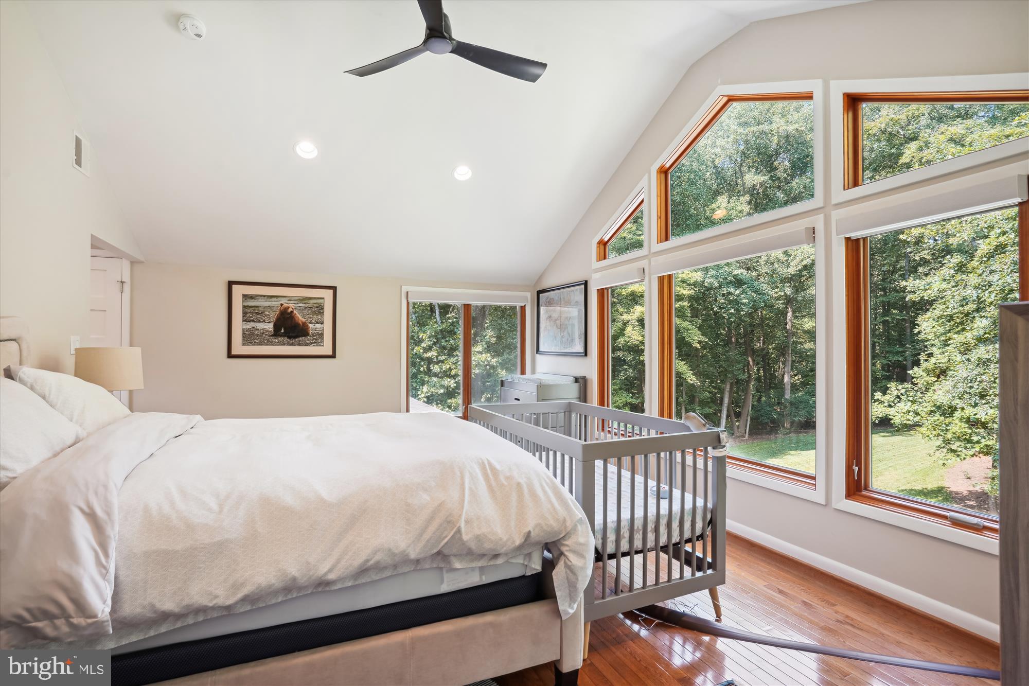 RIDGECREST HEIGHTS - Residential Lease