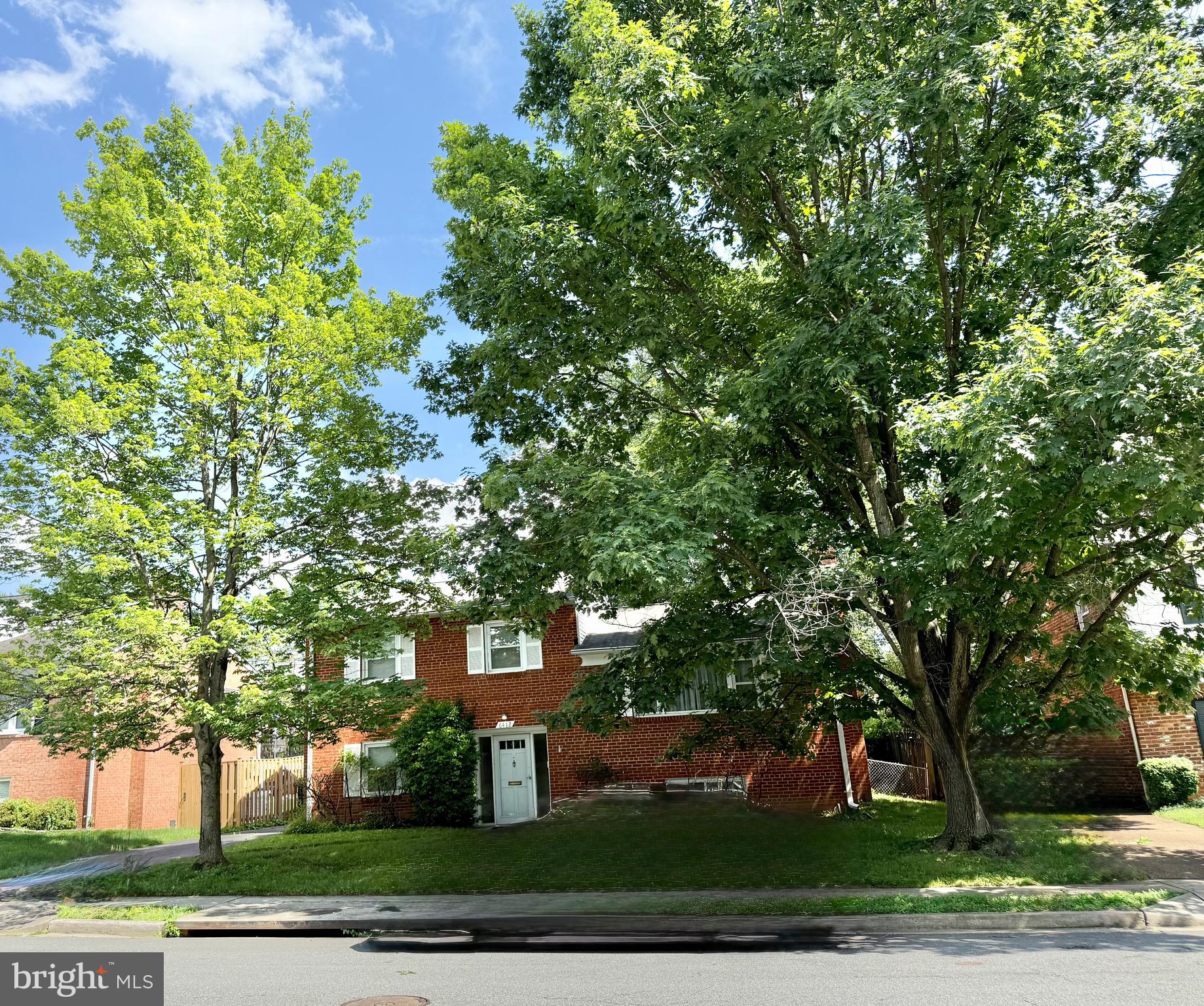 No steps into level with bedroom, bath and 1 of 2 family rooms. Expansive brick home offering approximately 2999-3,107 sq ft of finished interior space. Minimally updated and well-maintained, this home combines comfort, character, and functionality.
Hardwood floors throughout the living room, dining room, and all upper-level bedrooms.
Hardwood staircases.
Replacement windows for energy efficiency and natural light.
Living room fireplace and a second fireplace in the lower-level rec room for cozy gathering spaces.
New luxury vinyl plank (LVP) flooring in the family room and foyer.
New kitchen floor and dishwasher.
Upper-level hall bath shared.
Private primary suite with attached bath.
Additional full bath and bedroom on the family room level—ideal for guests, in-laws, or home office use.
Spacious laundry room on the lower level with ample storage.
Fully fenced yard with mature shade trees for privacy and outdoor enjoyment.
Driveway parking.
This home offers multiple living areas across four levels—perfect for flexible living, entertaining, and long-term comfort.Spacious 4-Level Split with Updated Features & Versatile Living Areas.