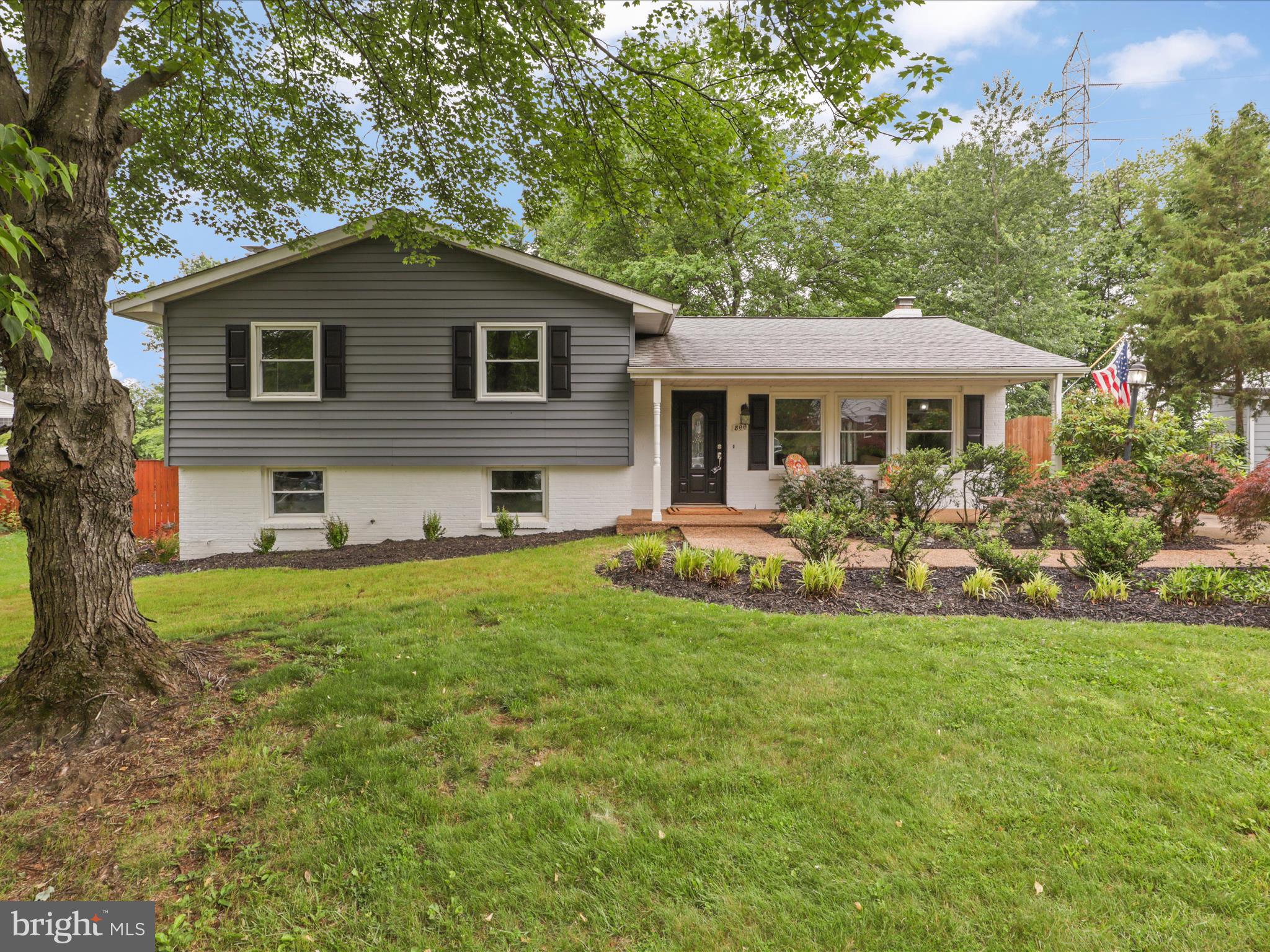800 WILLIAMSBURG ROAD