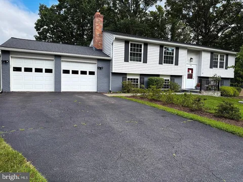 229 Applegate Drive, Sterling, VA 20164 - MLS#: VALO2104906