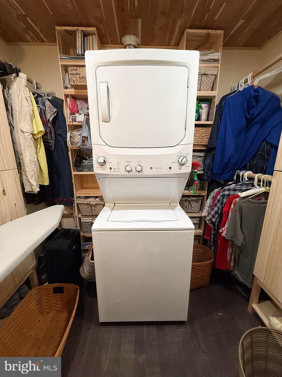 FOREST RIDGE - Residential