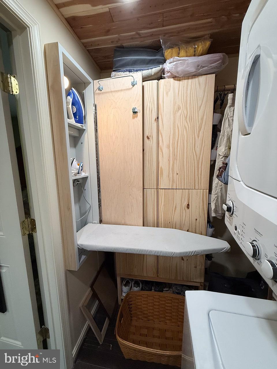 FOREST RIDGE - Residential