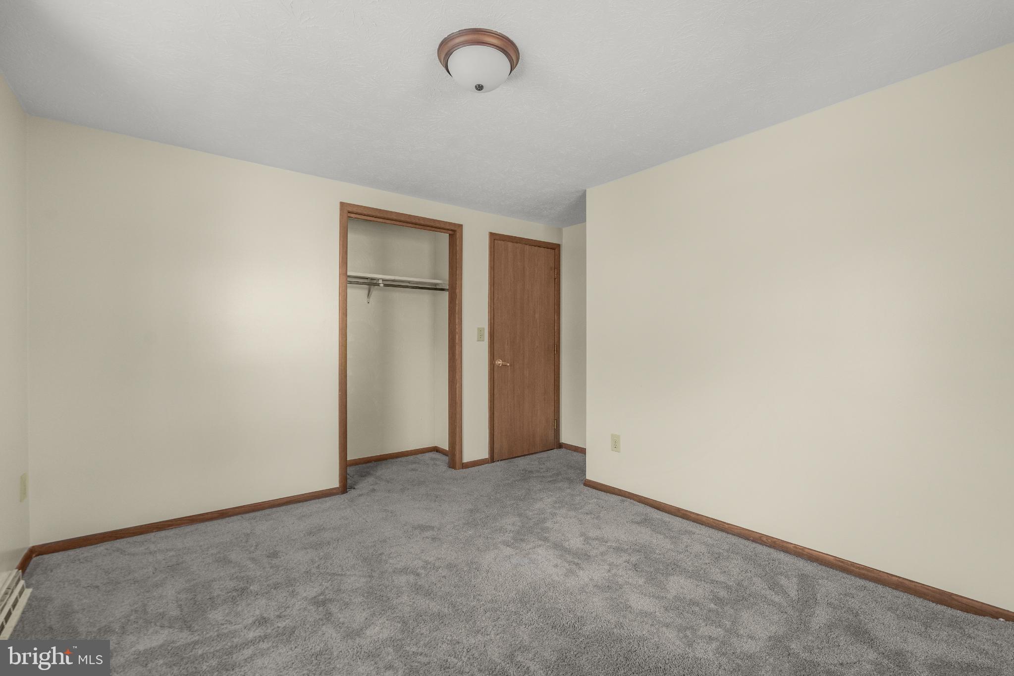 BRETON BAY - Residential Lease