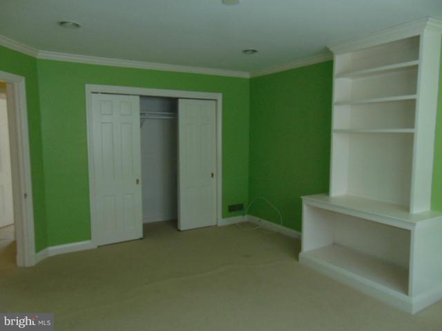 ACADEMY HEIGHTS - Residential