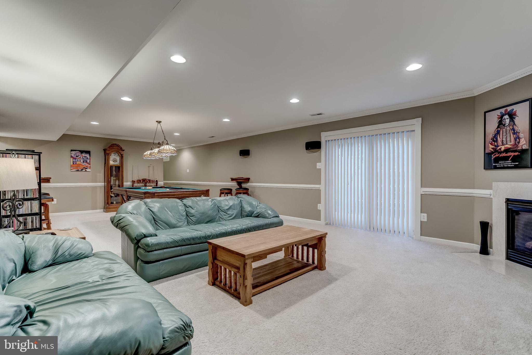 TREYBURN - Residential