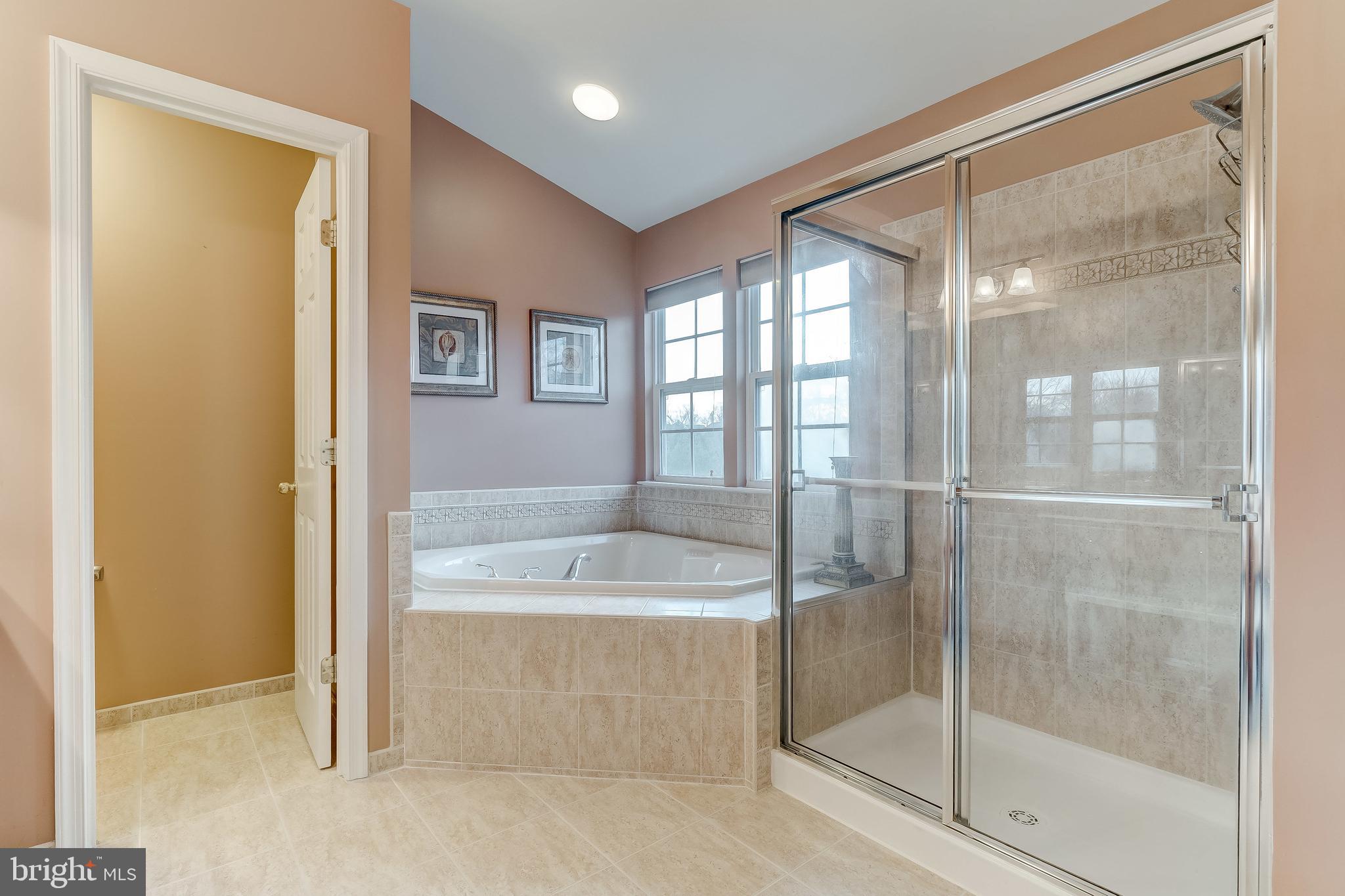 TREYBURN - Residential