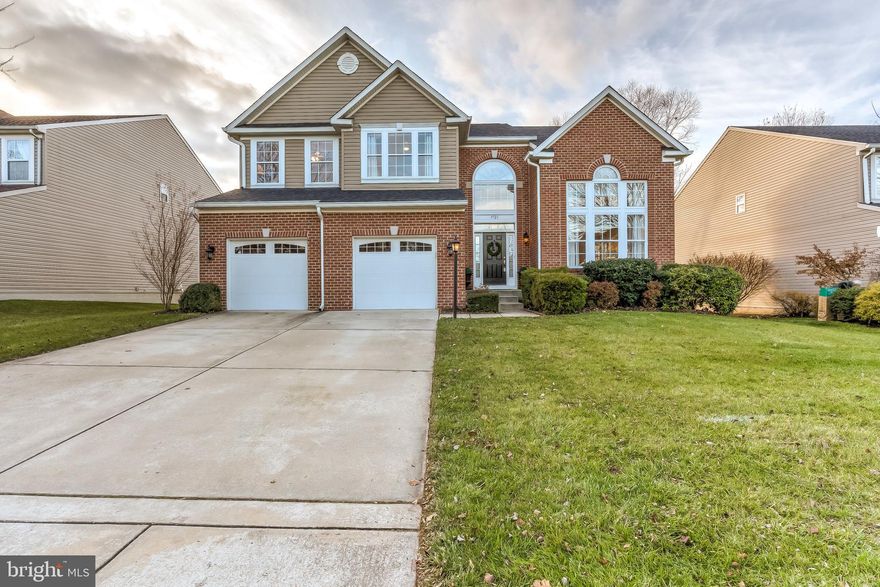 Fabulous updated home with 5 Bedrooms, a Loft and  5 Full Baths !  Enter into the 2 Story Foyer with hardwood floor and  modern wood staircase.   The 2 Story Living Room has a  2 level window and a Loft overlook.  The Formal Dining Room has a bay window and crown moldings.    Enjoy the large kitchen with upgraded cabinets, Stainless Steel appliances w/gas cooking, hardwood flooring, island w/breakfast bar, Corian counters w/ceramic tile backsplash, recessed lighting, back staircase and an eat-in area with a wall of windows & French door to the deck/yard.    The Family Room is perfectly located off the kitchen for entertaining and has a gas fireplace and hardwood floors.    Topping off the main level is the 5th bedroom or office and a large full bath.   The upstairs level has hardwood flooring in the hall, bedrooms & loft.  The large loft overlooks the living room & foyer areas.   You'll love the spacious Owners Suite with cathedral ceiling, walk-in closet and Owners Bath w/soaking tub, separate shower and dual vanity.   3 more generously sized bedrooms and 2 more full baths round off the upper level.  Make your way to the finished basement that has a huge Rec Room w/ gas fireplace and slider walk-up to the patio and yard, an Exercise Room/Office/Play Room and the 5th full bath.  There's an abundance of storage area too!  Many recent updates include:  Roof 2019;  HWH 2018; Siding 2017; HVAC 2014; Hardwood floor/stairs 2014; Garage doors; SS appliances; Main level & Bsmt baths updated;  Fresh paint 2019.  This home is in impeccable condition and the large level backyard is surrounded by trees that when in full bloom provide lots of privacy for your deck and patio use.   And, there's an underground sprinkler system to keep the grass green all summer long.    Sellers need a 30-45 day rent back please.