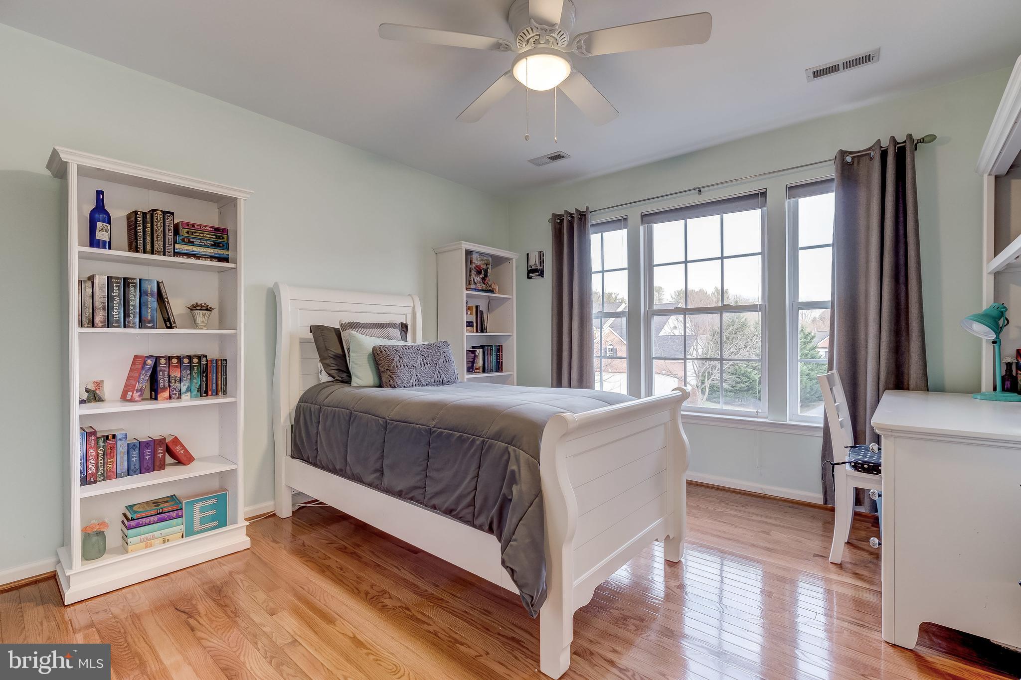 TREYBURN - Residential