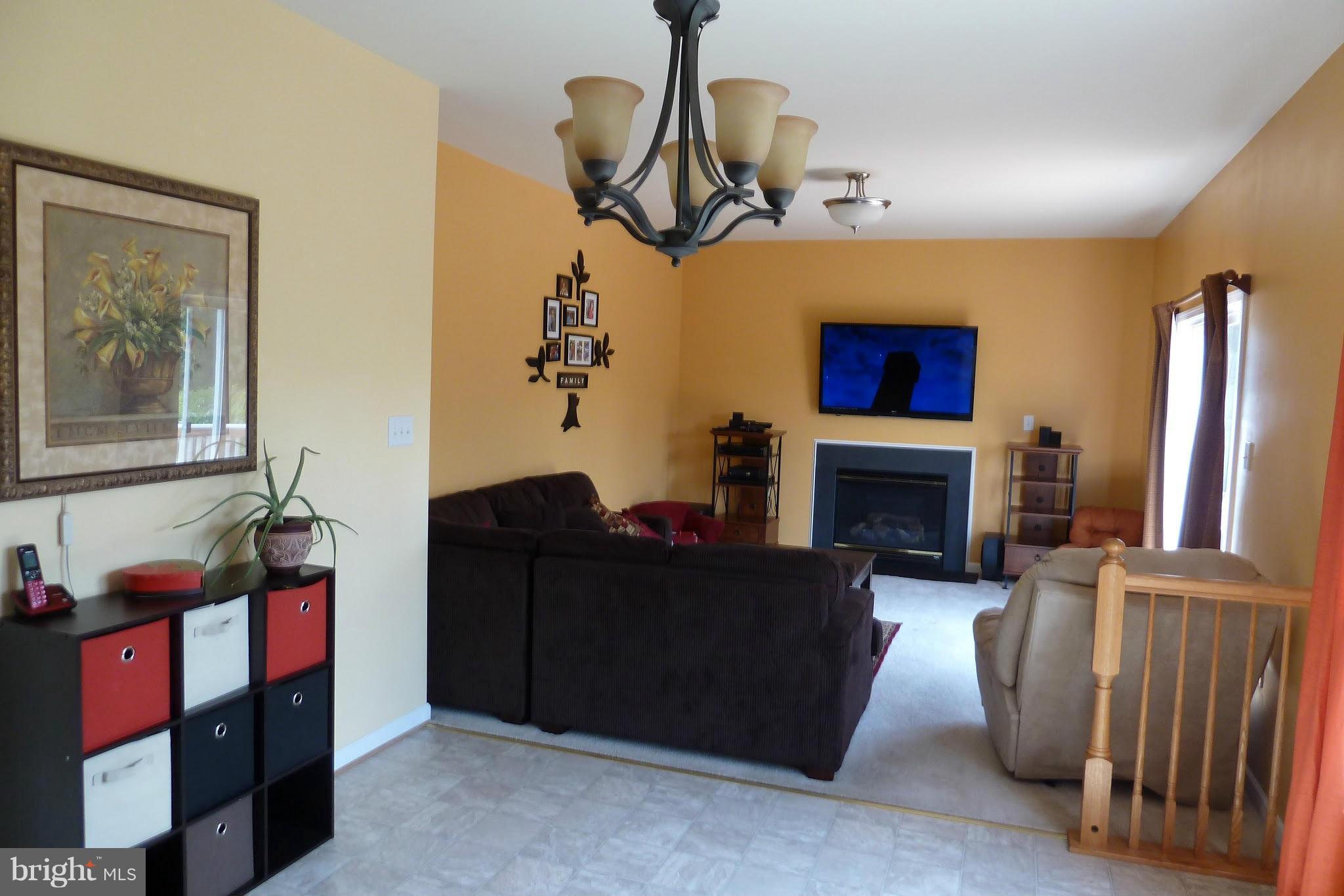 BENTWOOD ESTATES - Residential