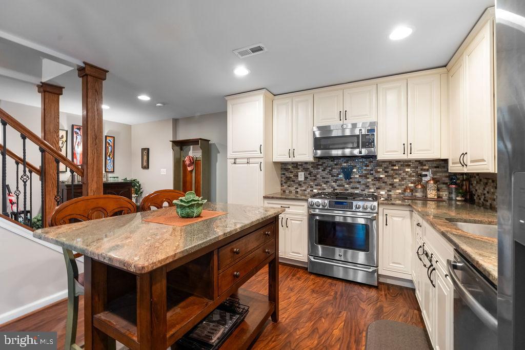 RED WILLOW - Residential