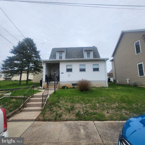 Homes For Sale - 232 Ulrich Street<br/> MIDDLETOWN, PA 17057