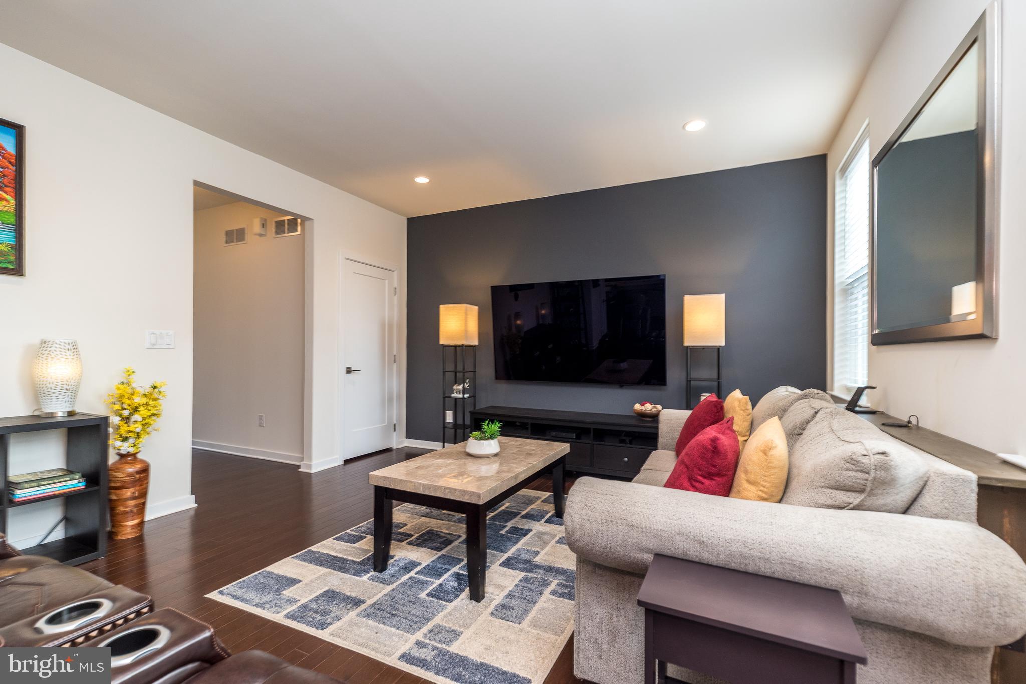 2216 BLUE GILL DRIVE