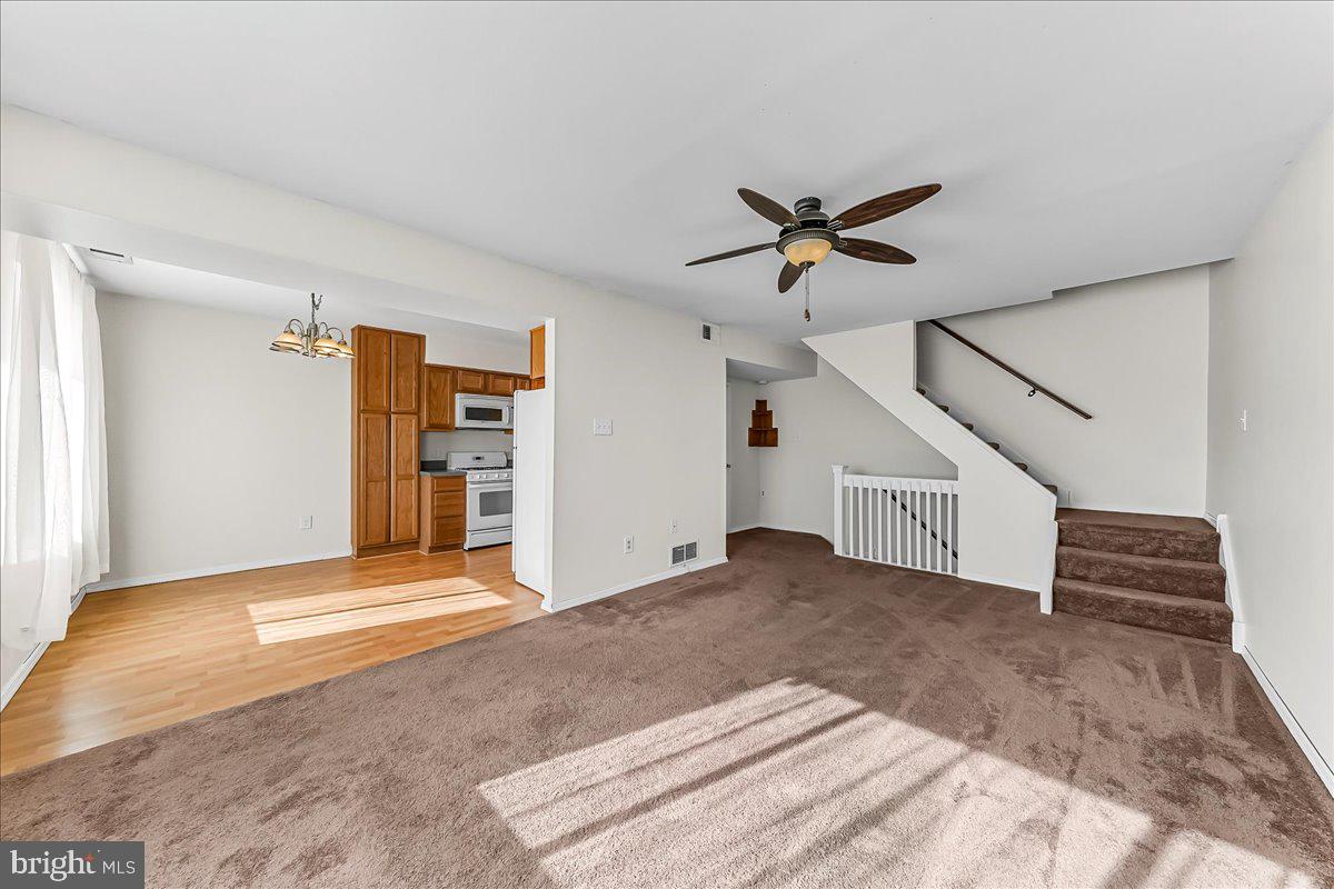 HILLTOP SUMMIT - Residential