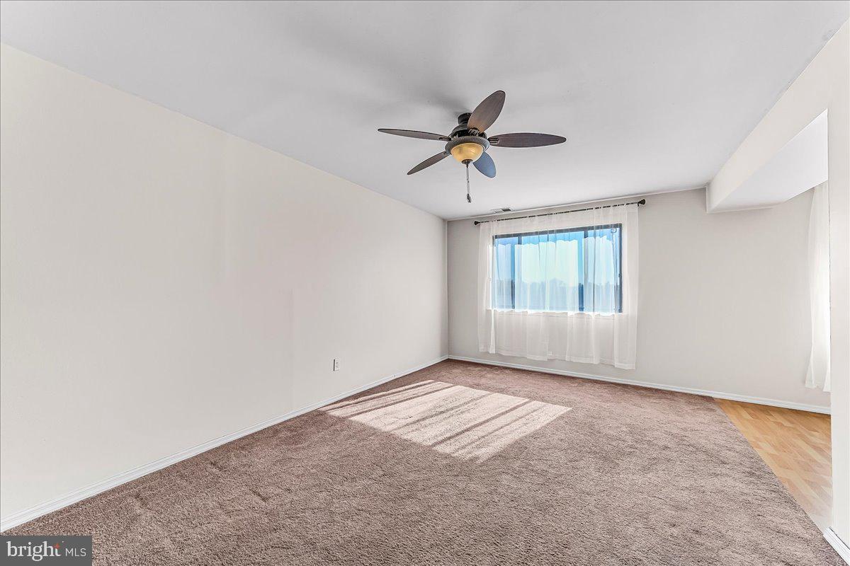 HILLTOP SUMMIT - Residential