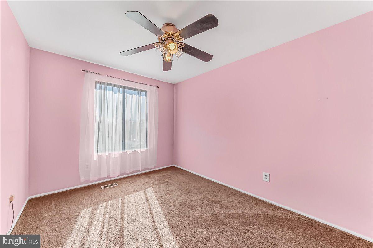 HILLTOP SUMMIT - Residential