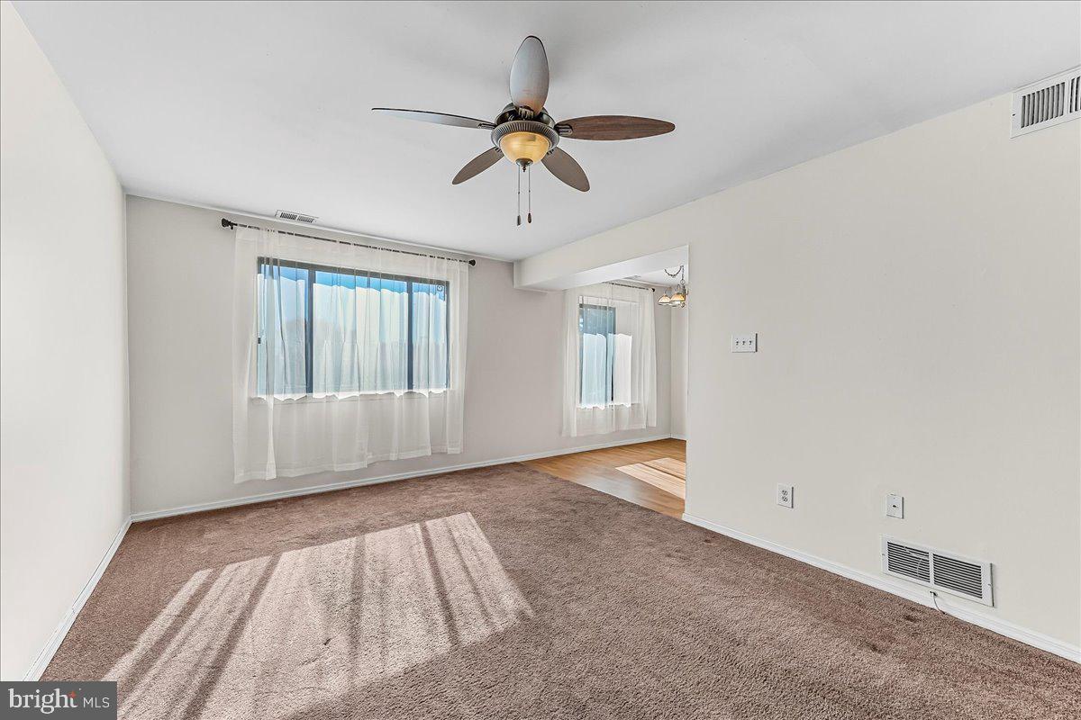 HILLTOP SUMMIT - Residential