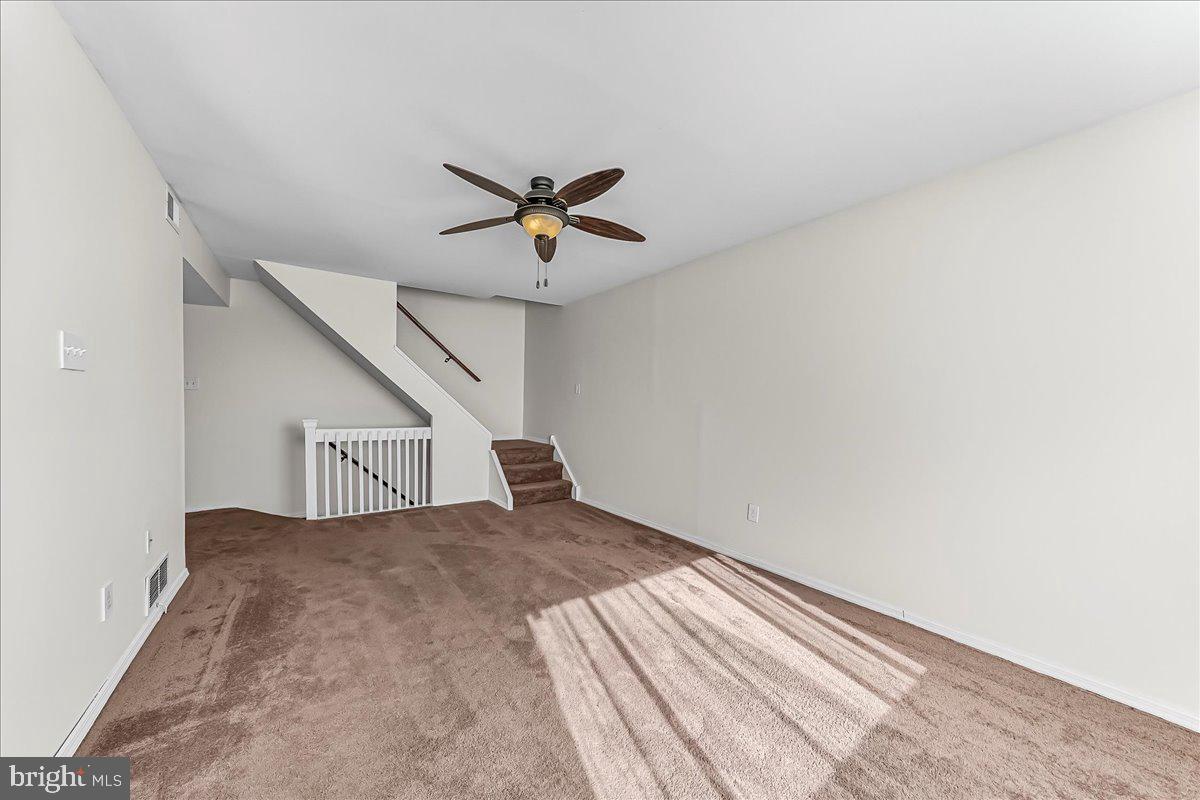 HILLTOP SUMMIT - Residential